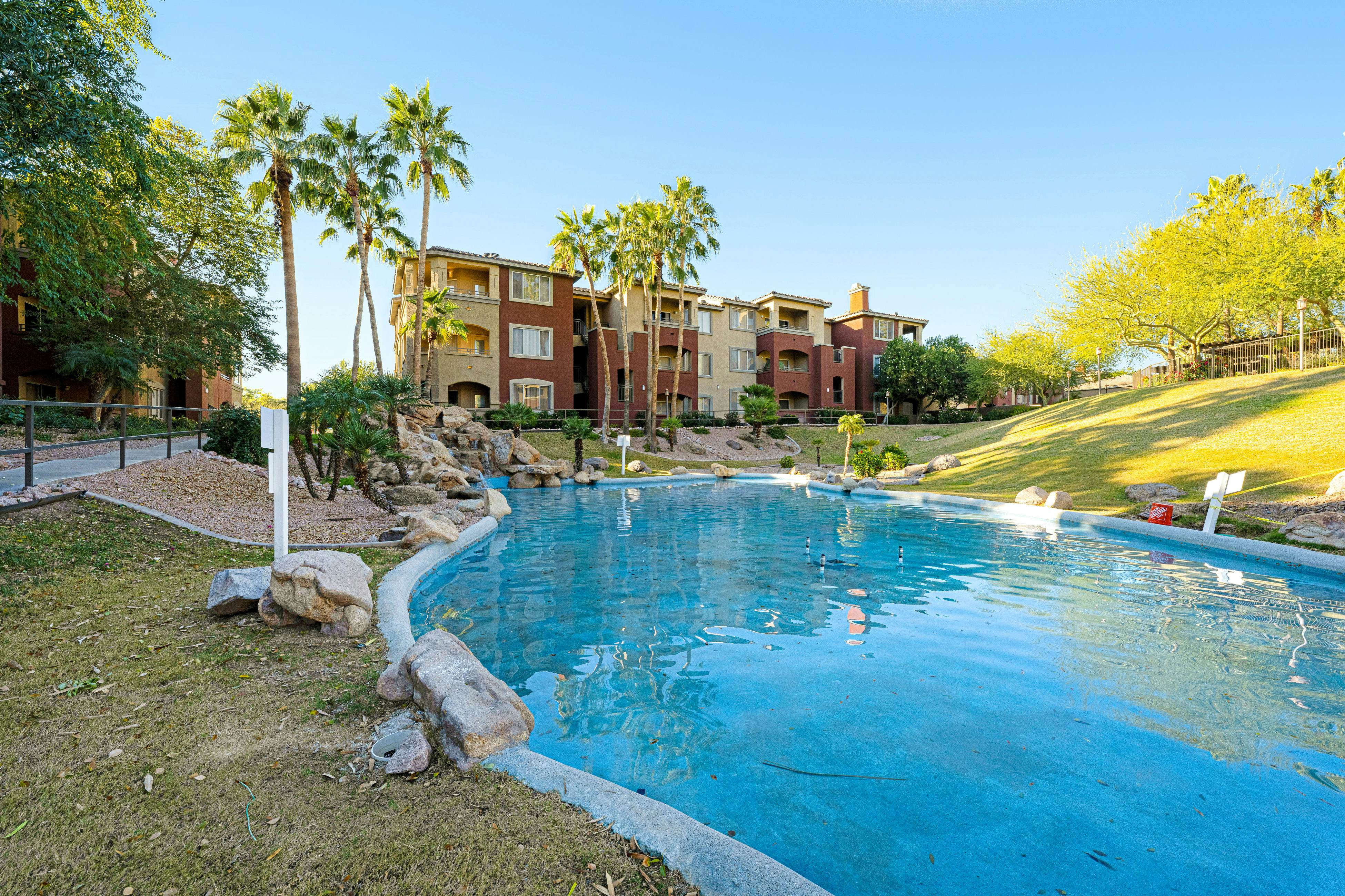 Red Rox | 1 BD Phoenix, AZ Vacation Rental | Vacasa