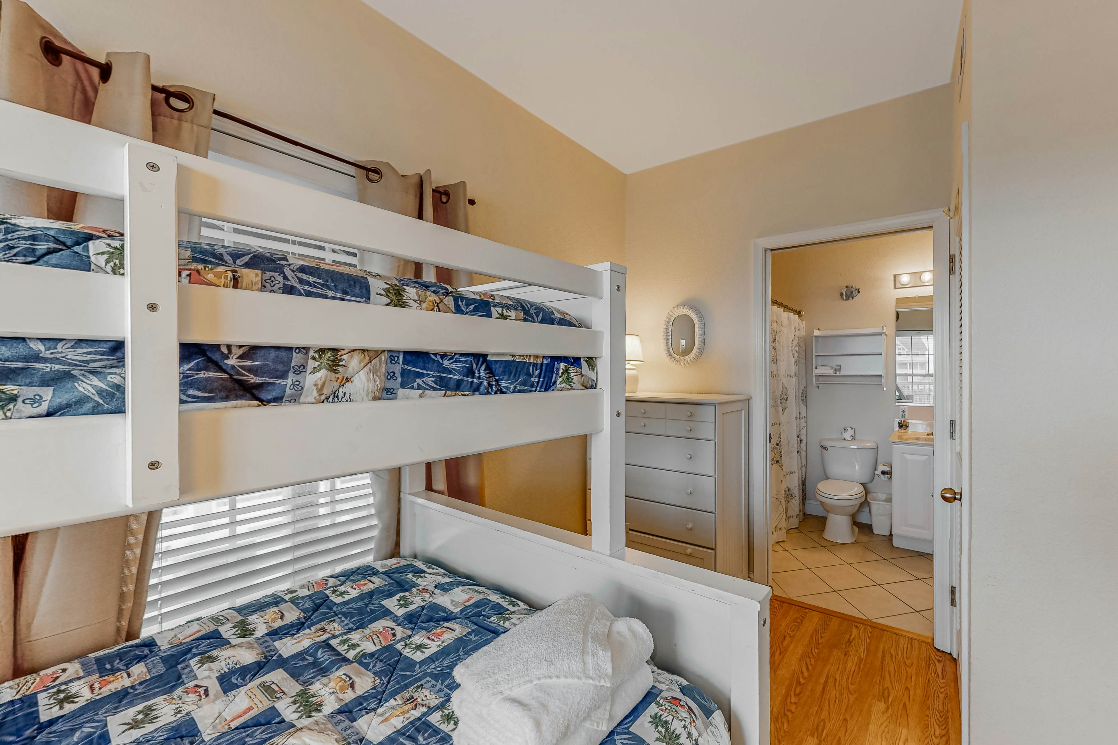 Hatteras Hospitality 806 #101DS-H