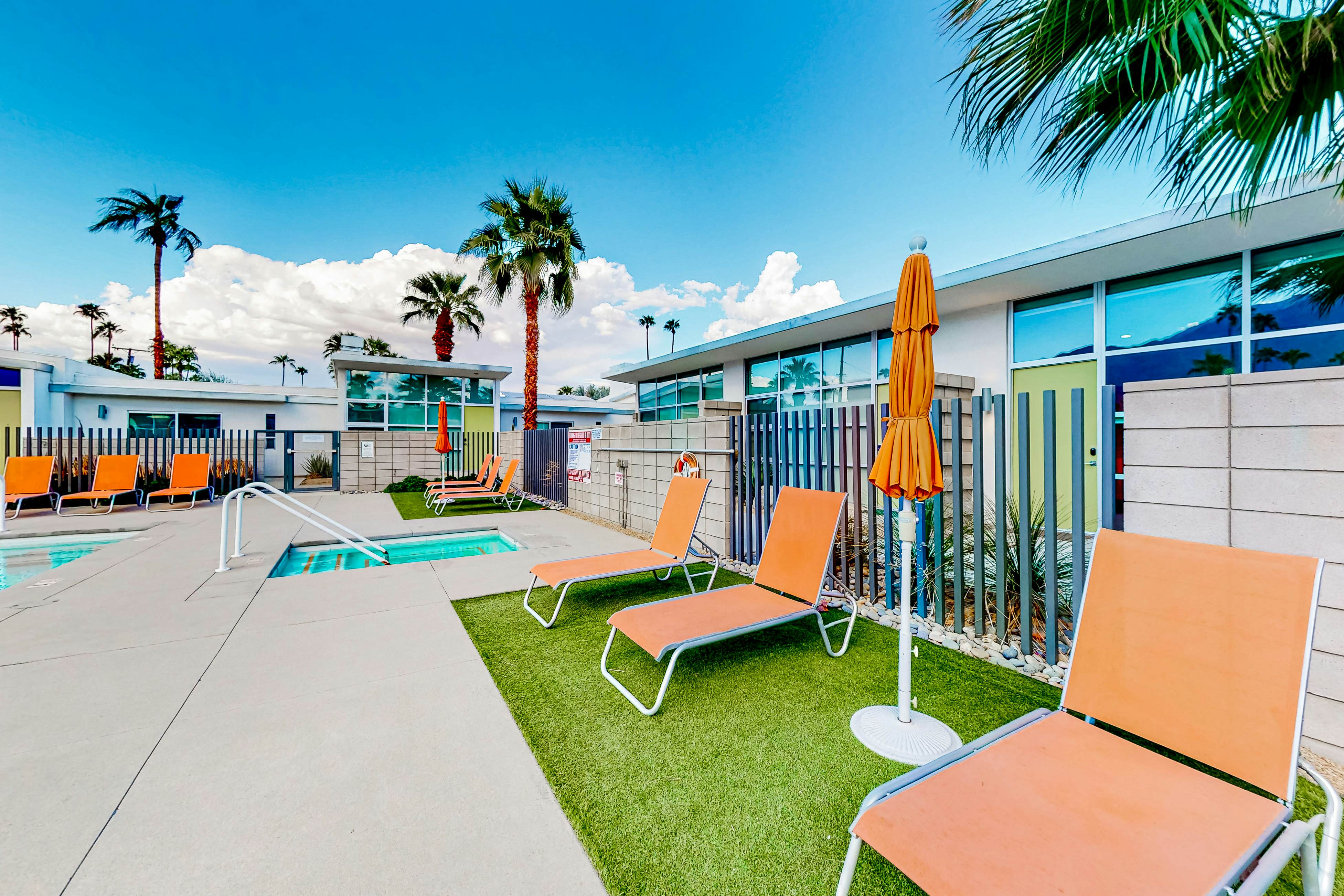 Cerritos Style - 48864