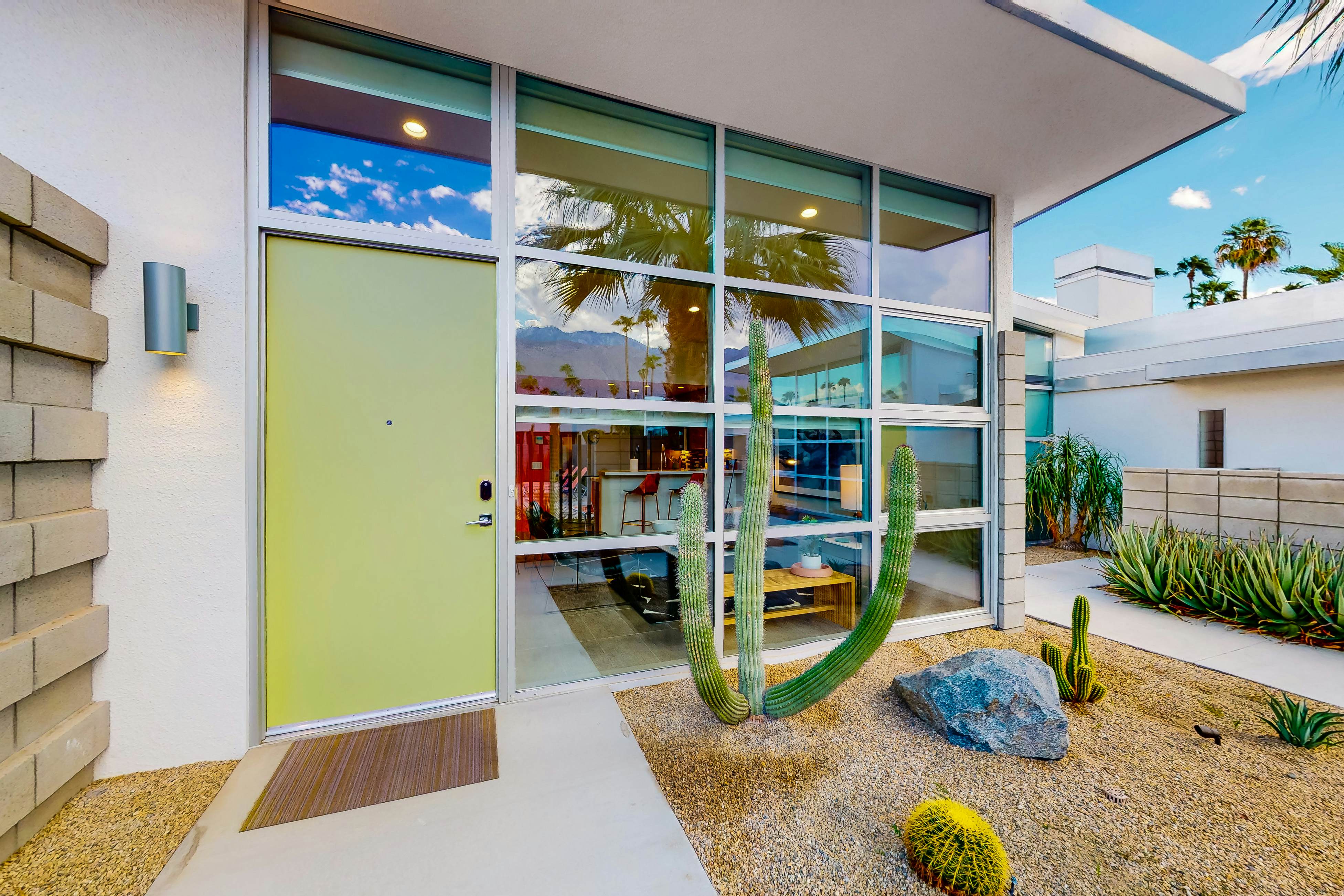 Cerritos Style - 48864