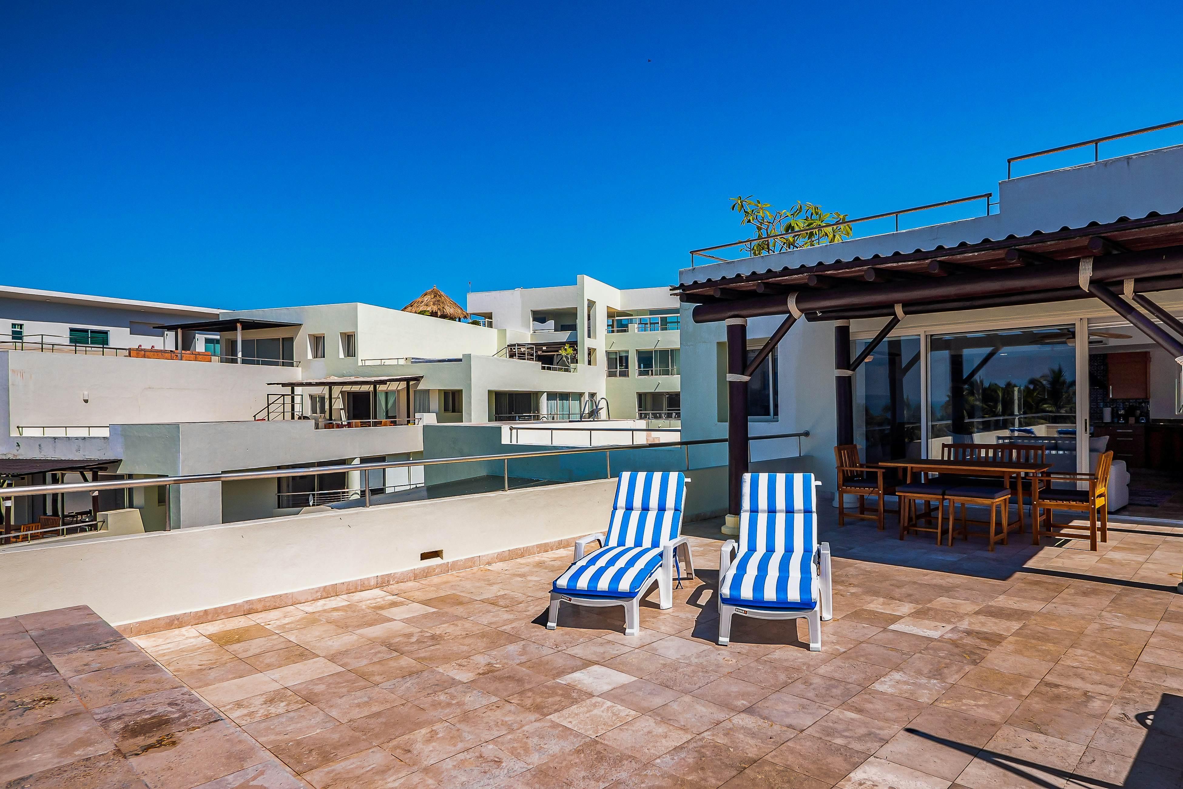 Nitta Condo # 408 Penthouse