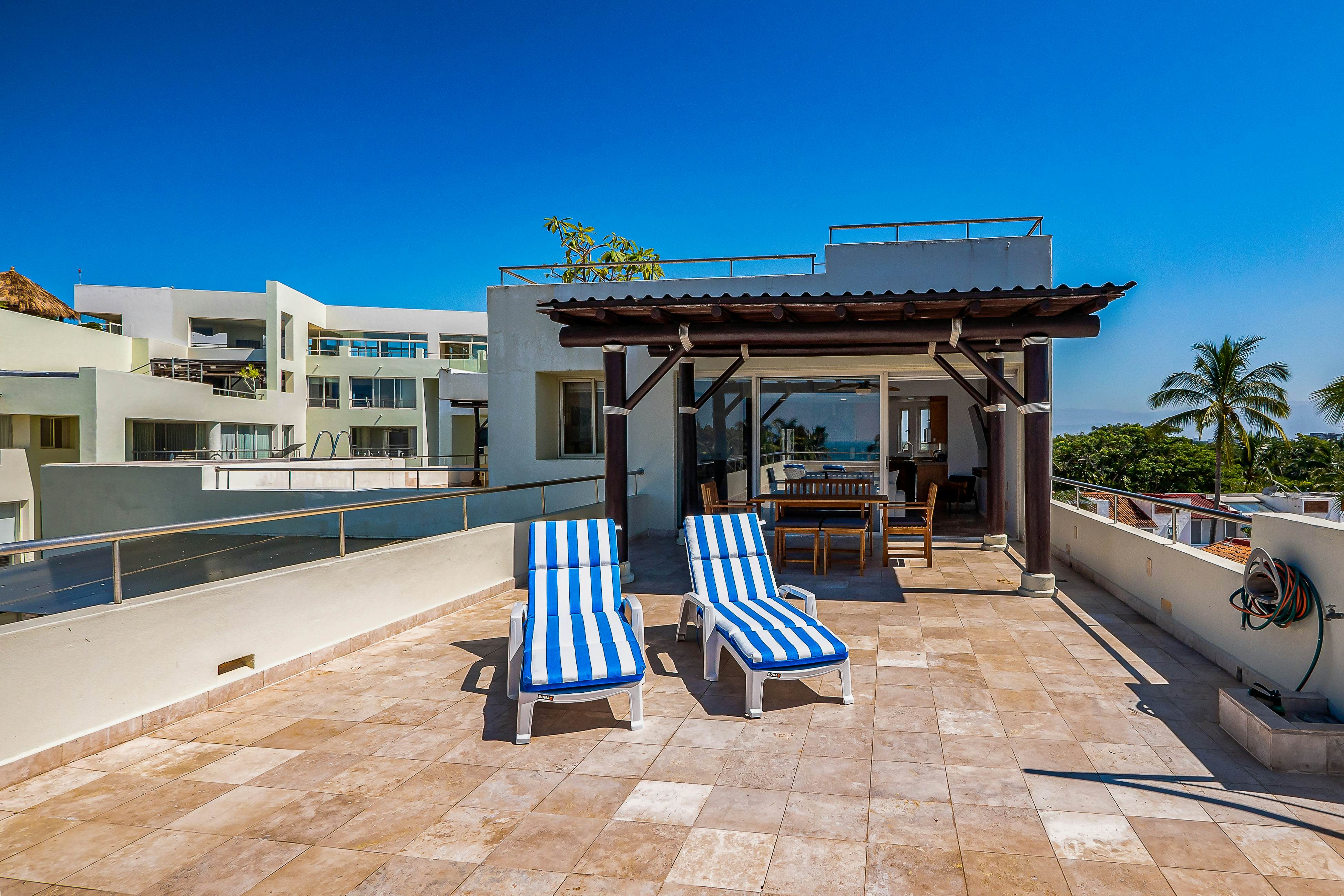 Nitta Condo # 408 Penthouse