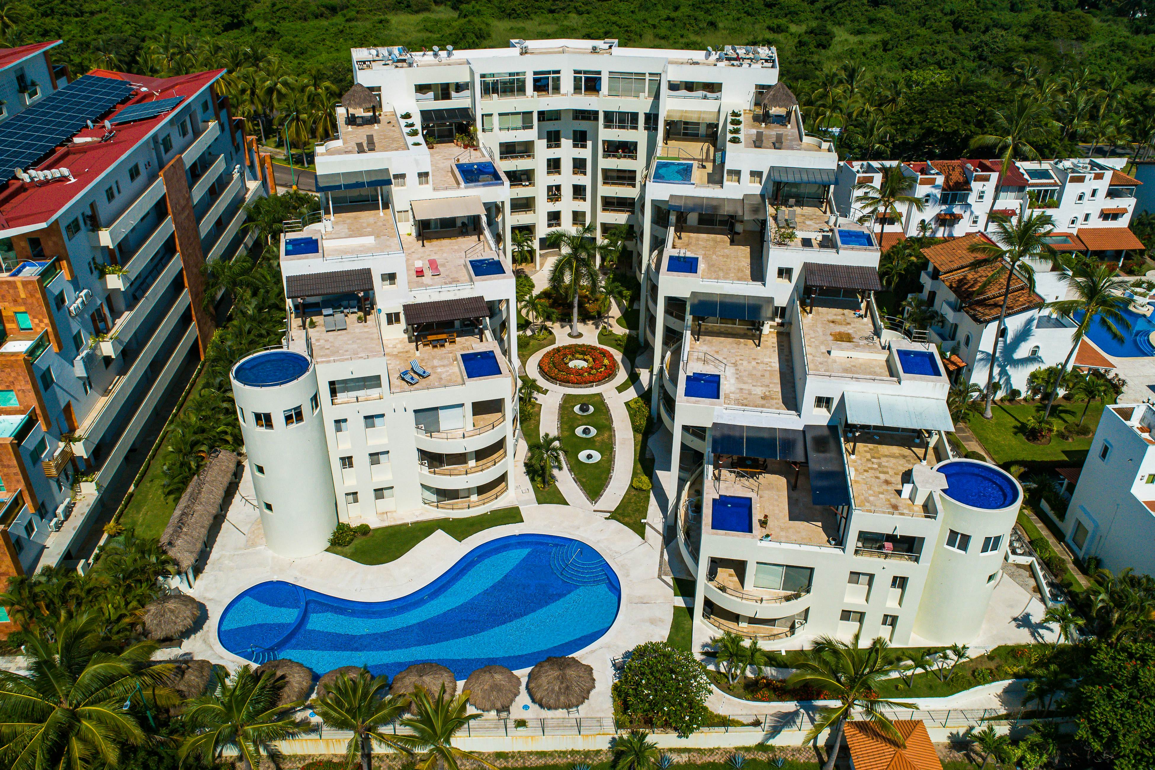 Nitta Condo # 408 Penthouse