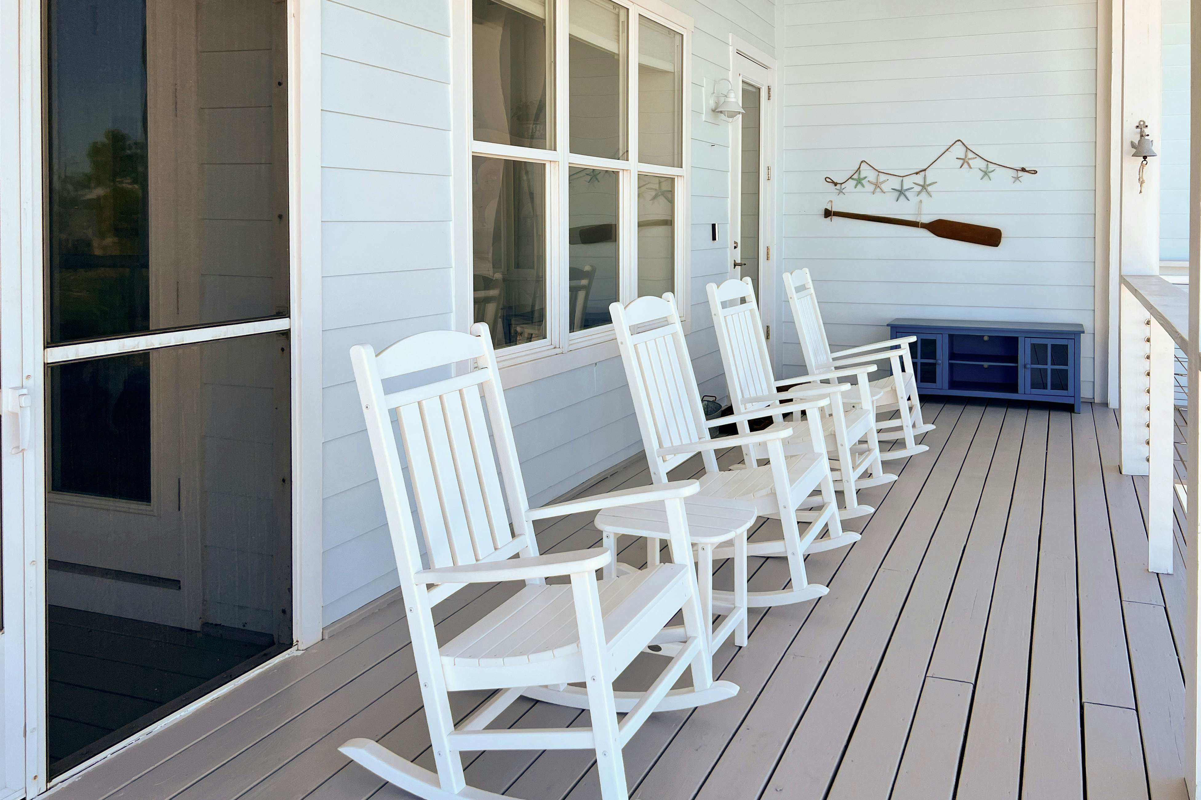 Windmark - Sunset by the Bay