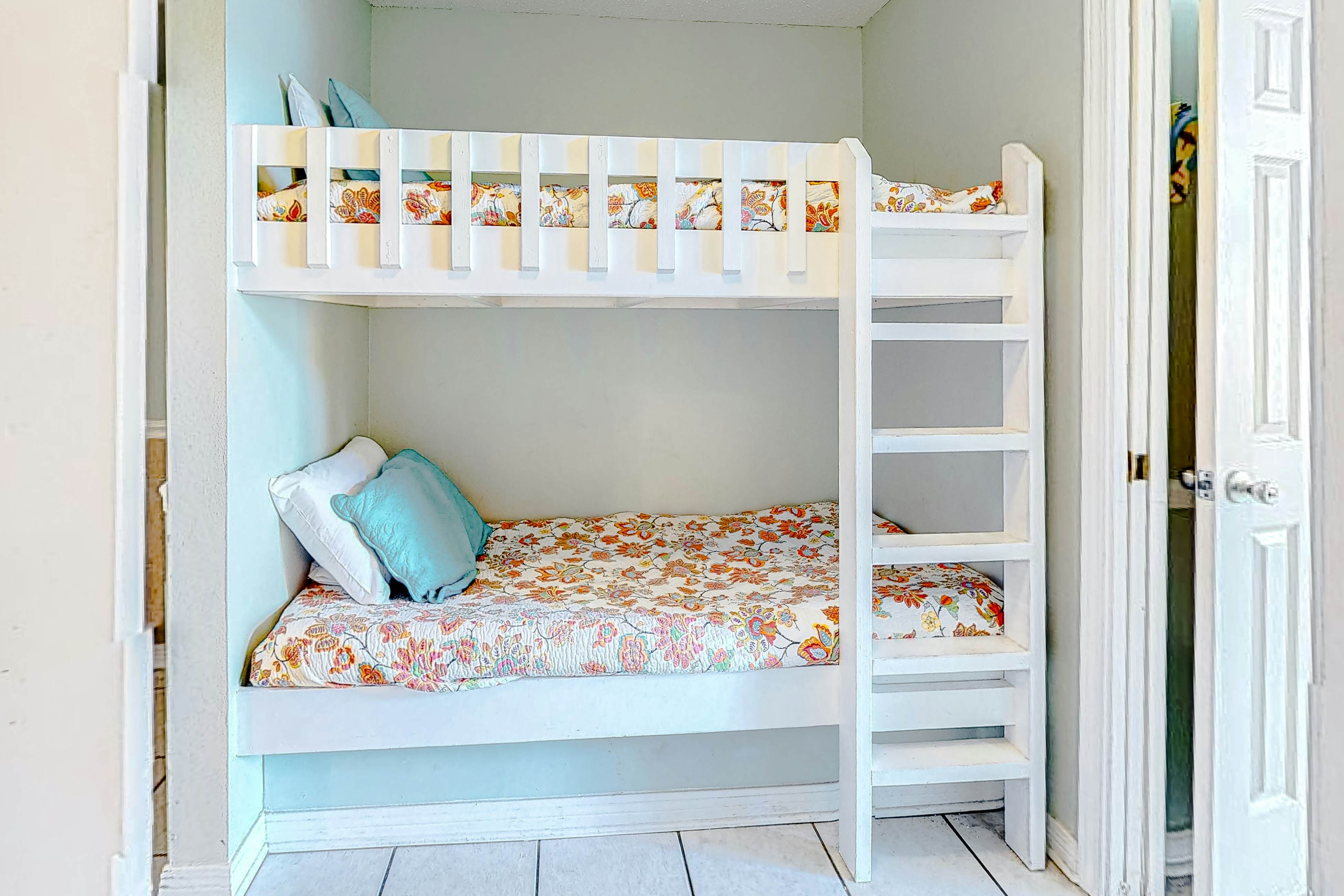 Grand Beach Resort 408