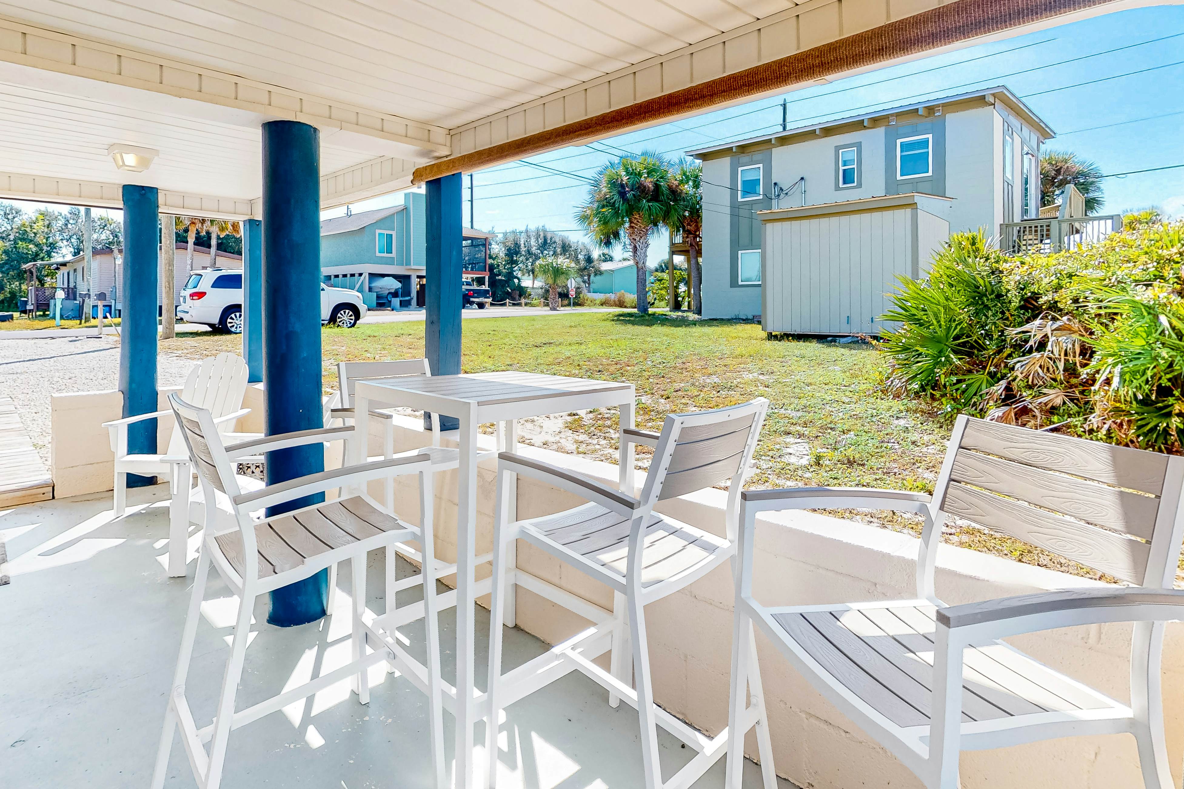 Pelican's Nest Lower 1 BD Mexico Beach, FL Vacation Rental Vacasa