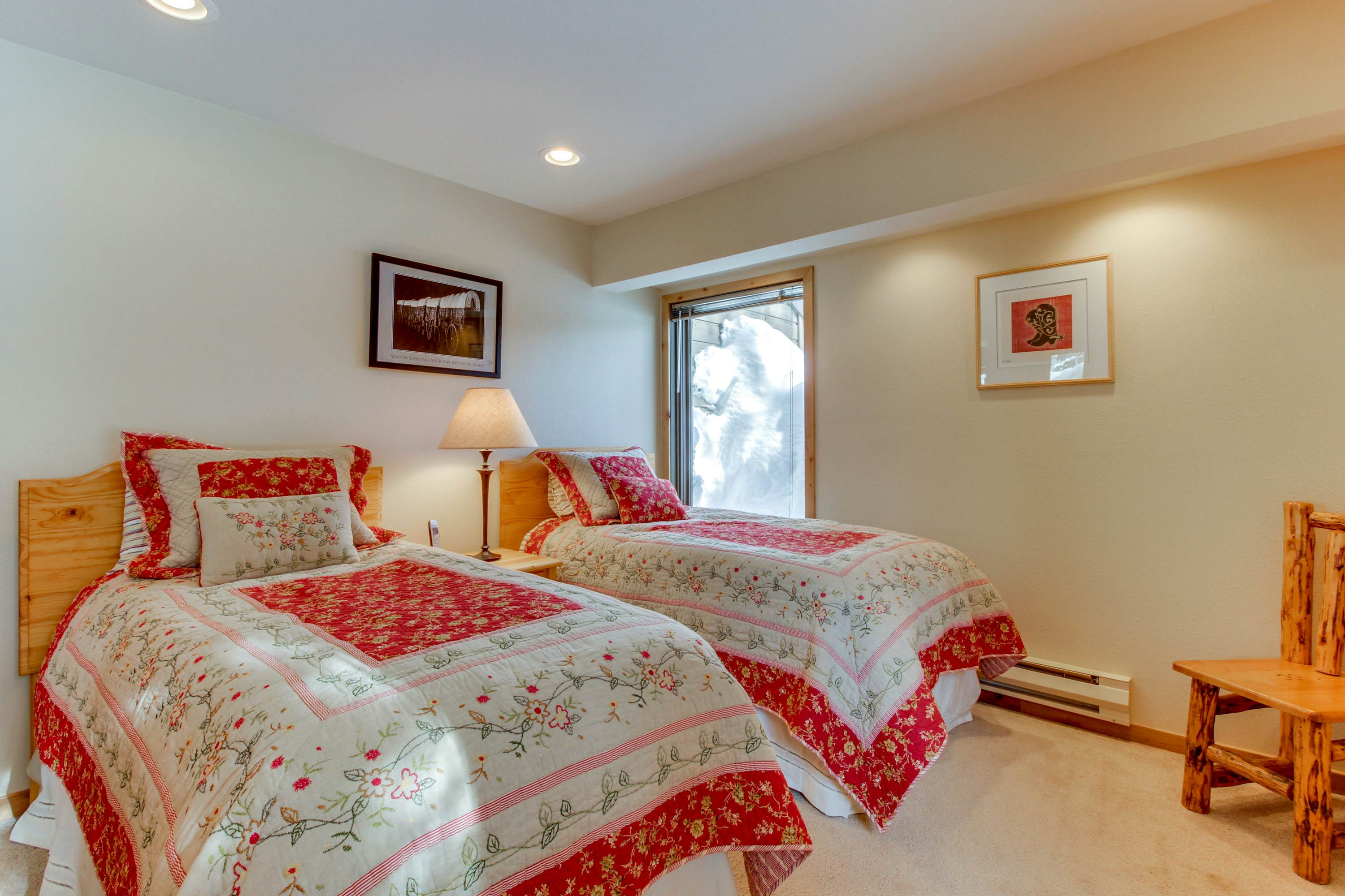 The Bluff Mountain Charmer