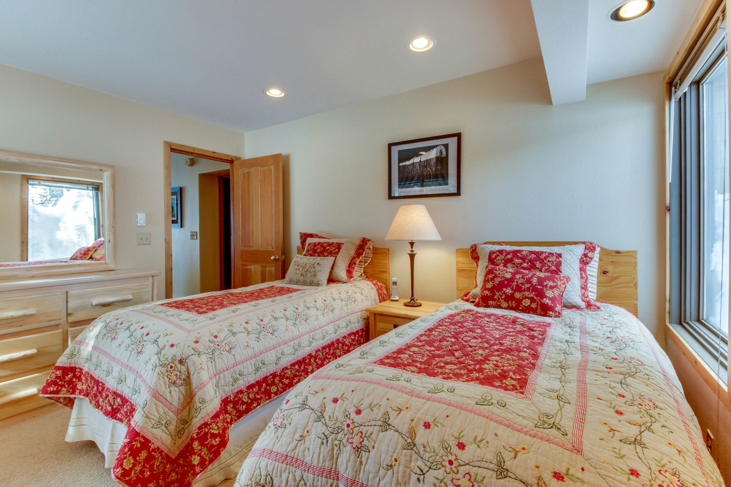 The Bluff Mountain Charmer