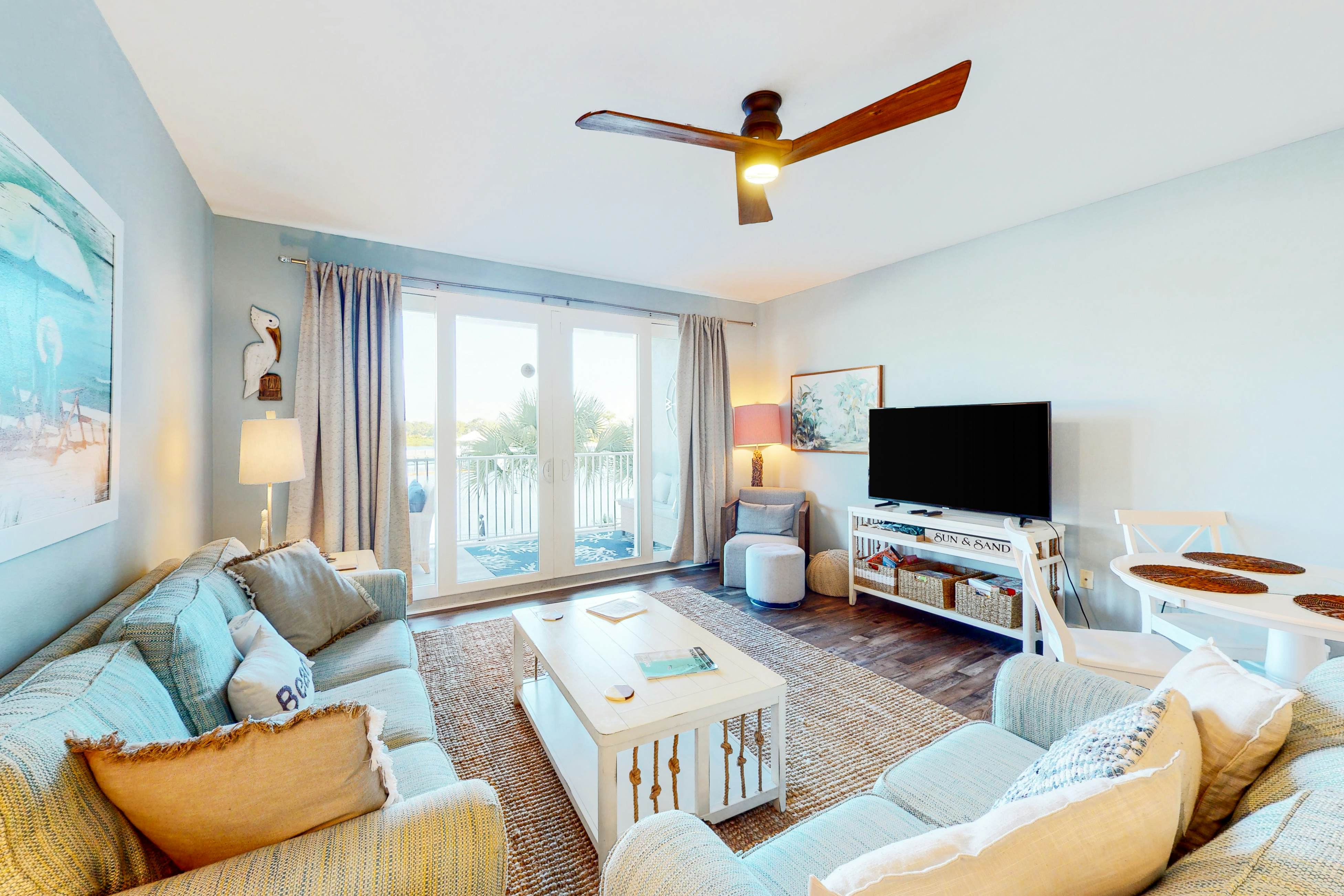 Laketown Wharf 130 Cerulean Seas