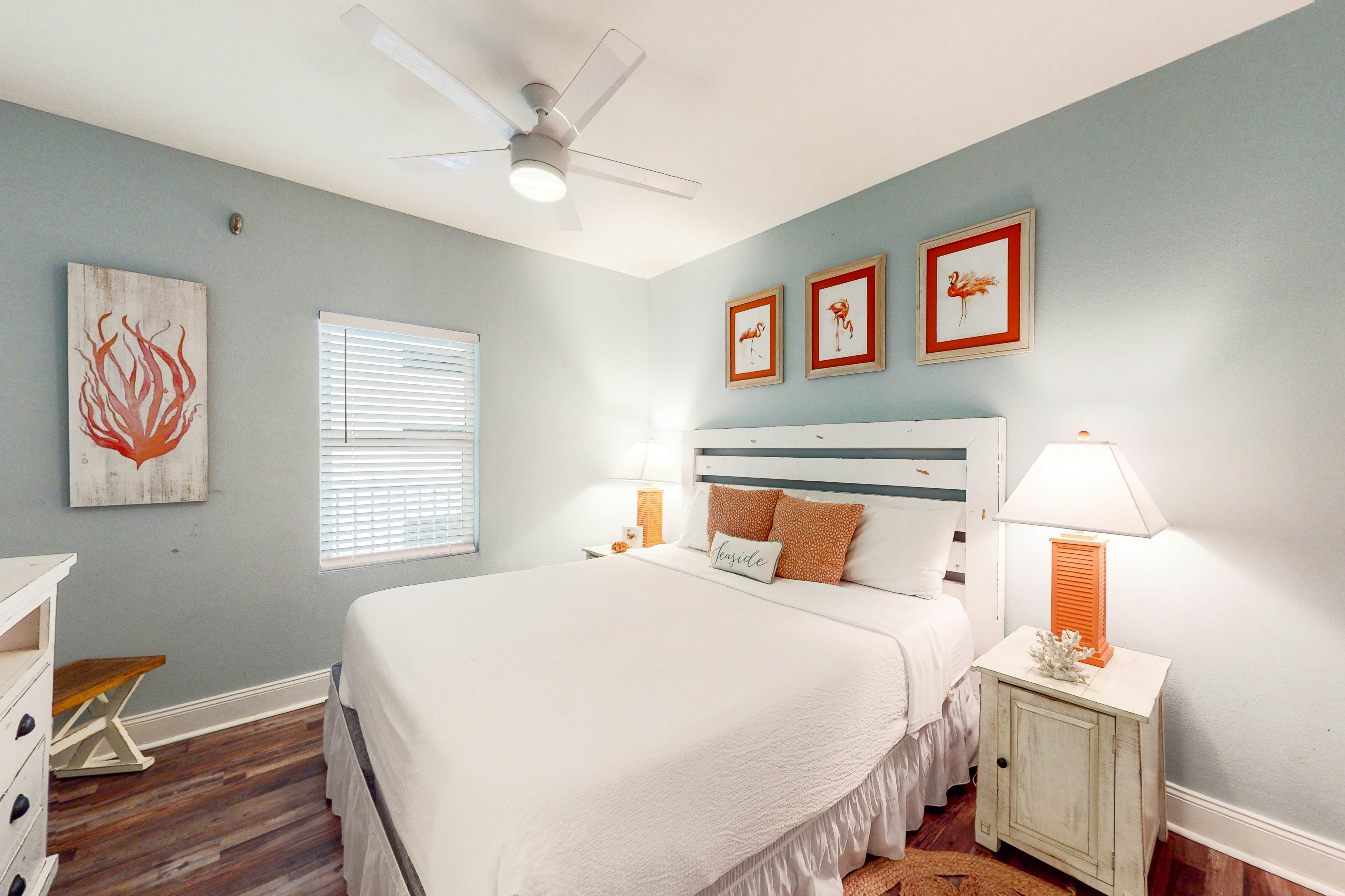 Laketown Wharf 130 Cerulean Seas