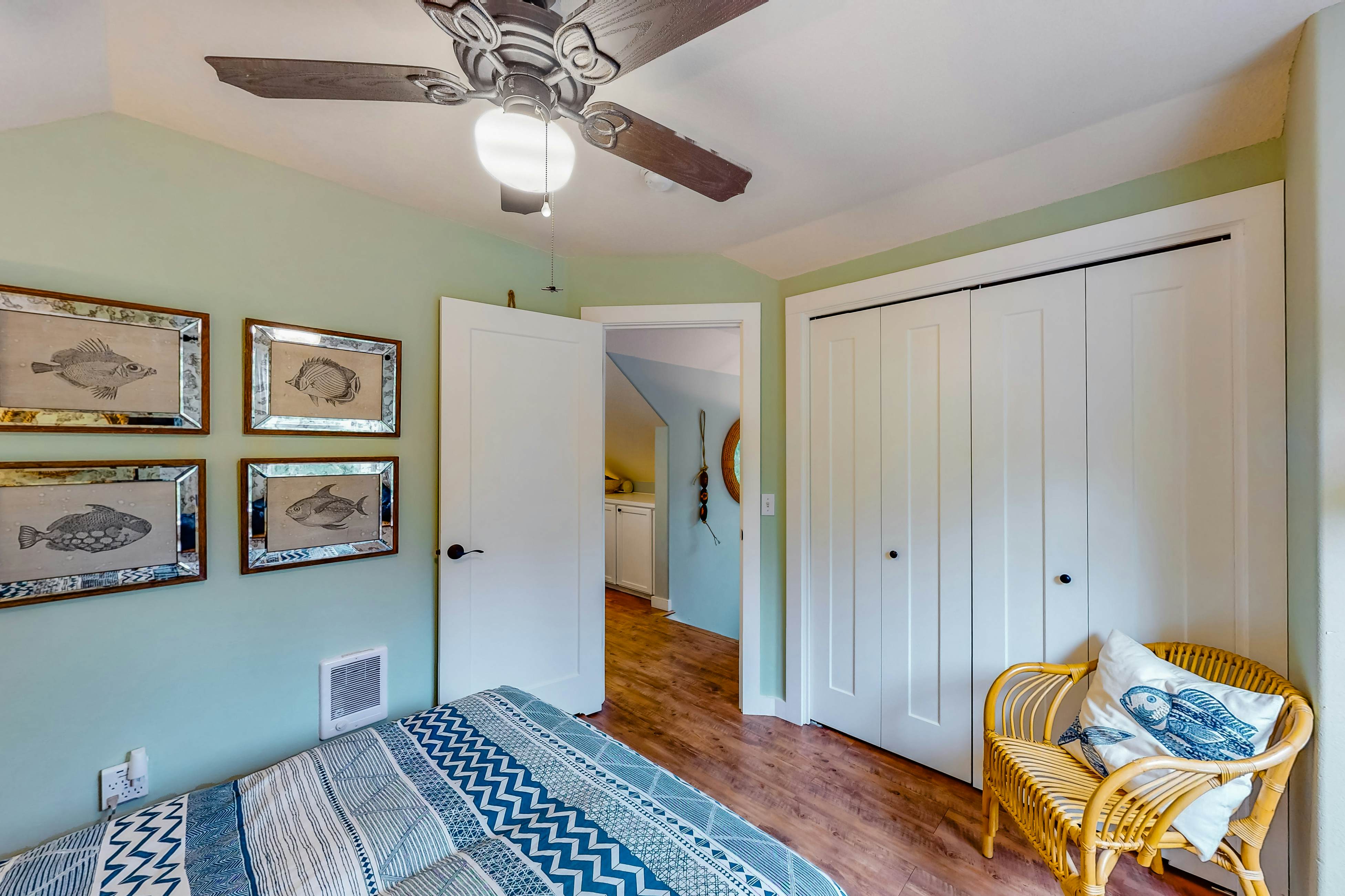 Madrona Ridge - MCA 389