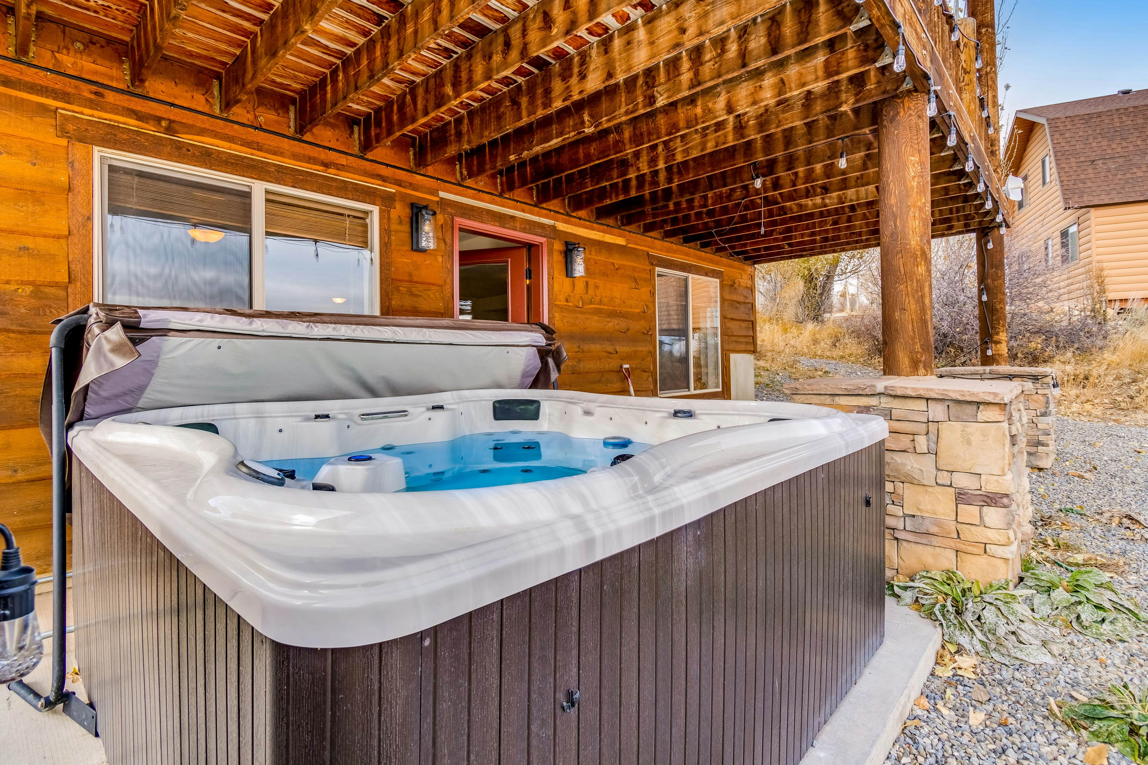 Peaceful Bear Lake Home