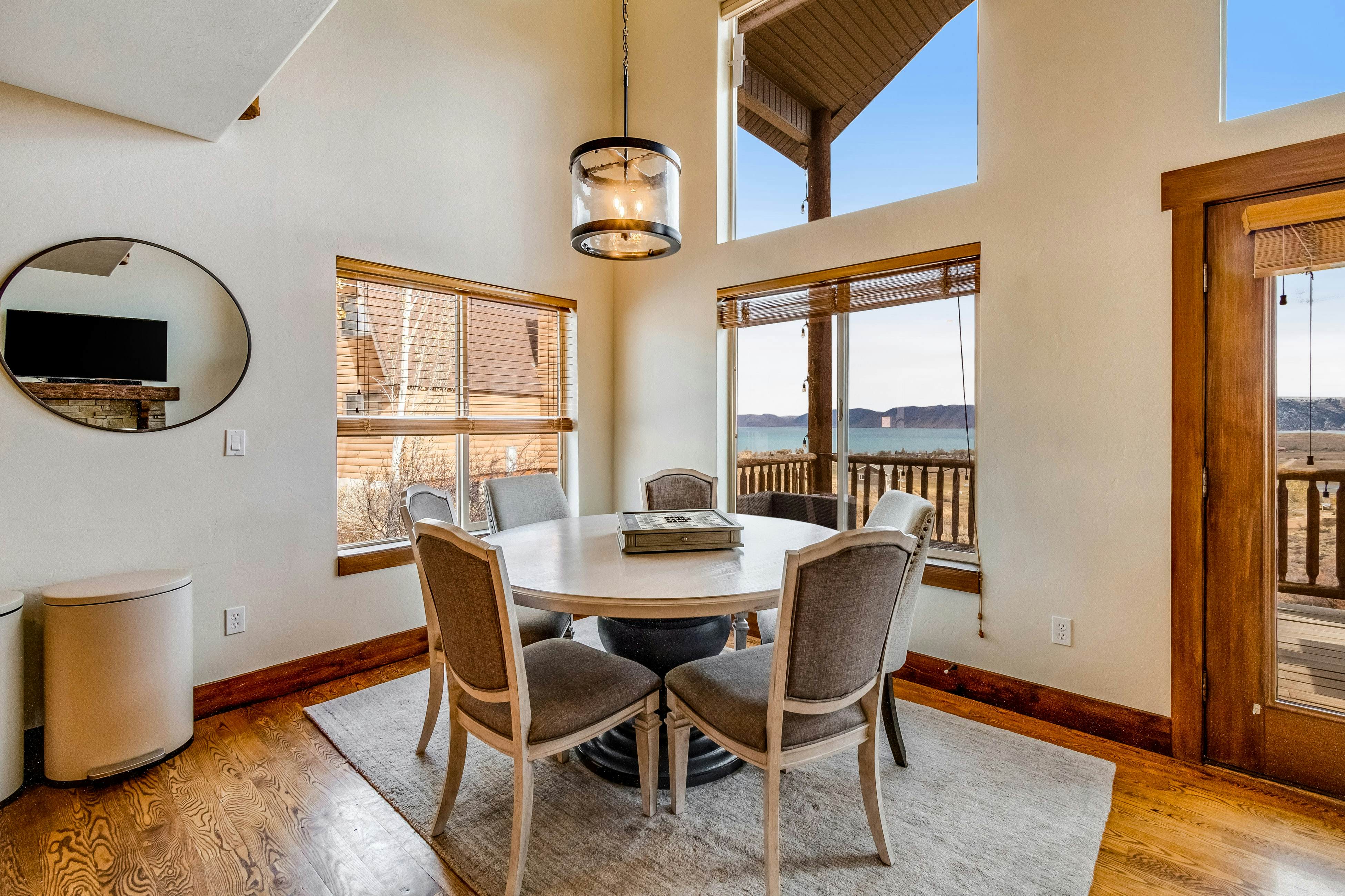 Peaceful Bear Lake Home