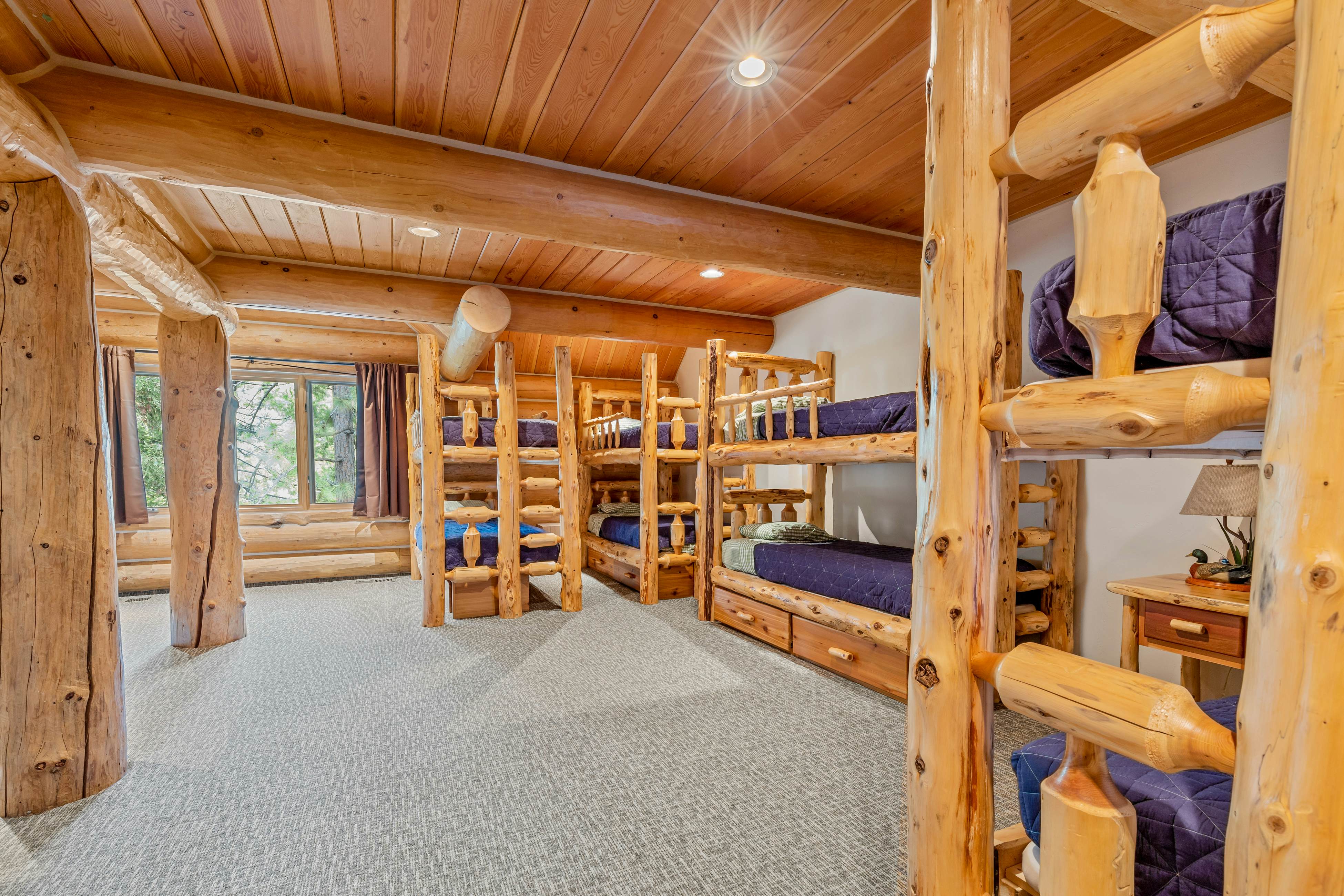 Willow Cove Log Cabin 