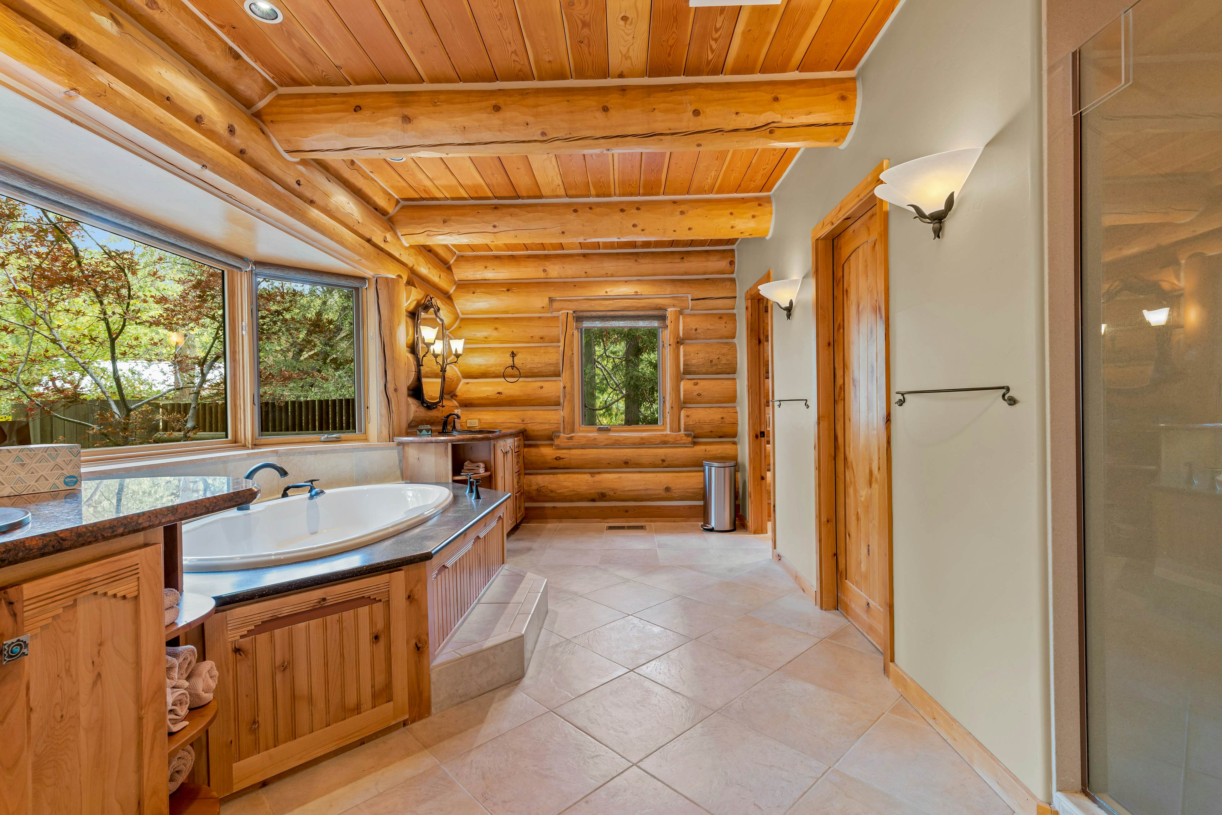 Willow Cove Log Cabin 