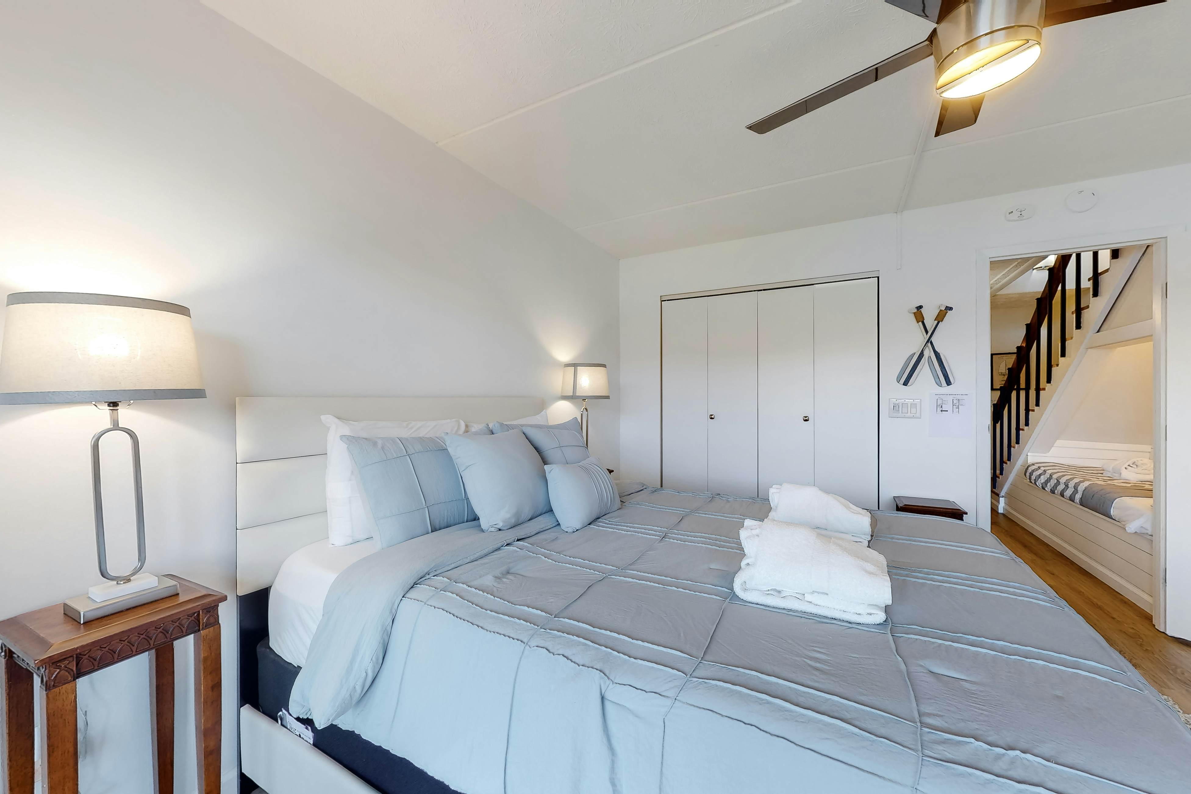 Cliffside View 2 BD Canandaigua, NY Vacation Rental Vacasa