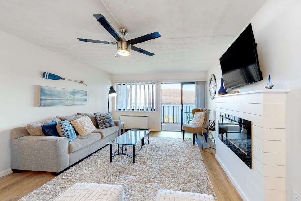 Cliffside View 2 BD Canandaigua, NY Vacation Rental Vacasa