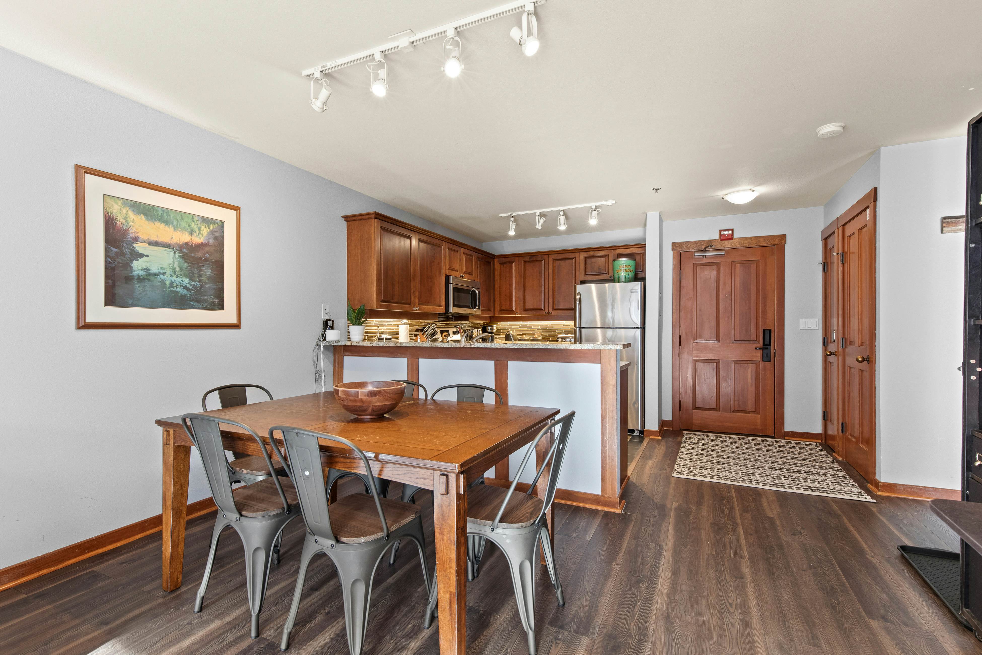 Powderhorn Lodge 209