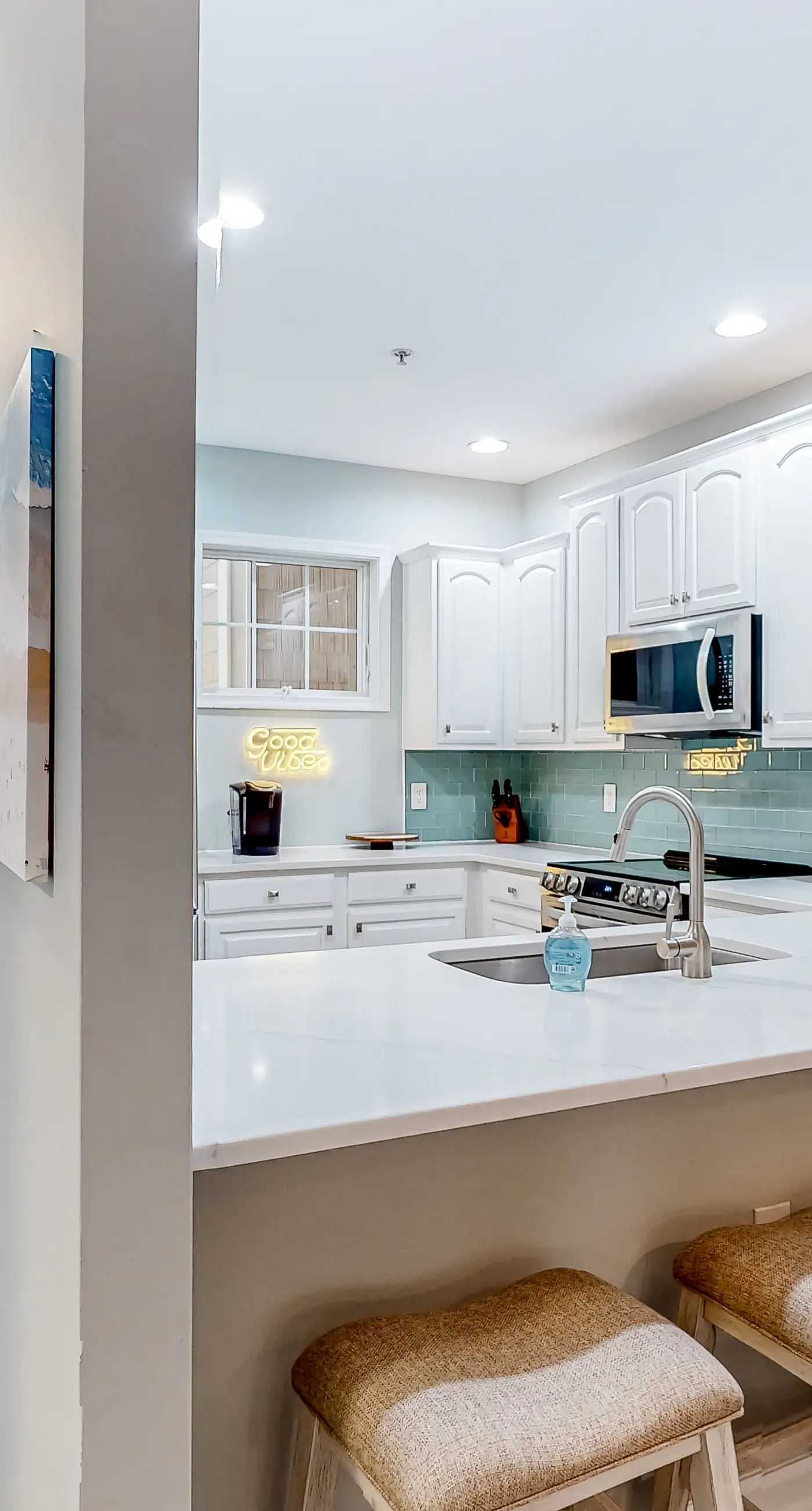 The Tides 19994 Sandy Bottom Cir, Unit 8102 2 BD Rehoboth Beach