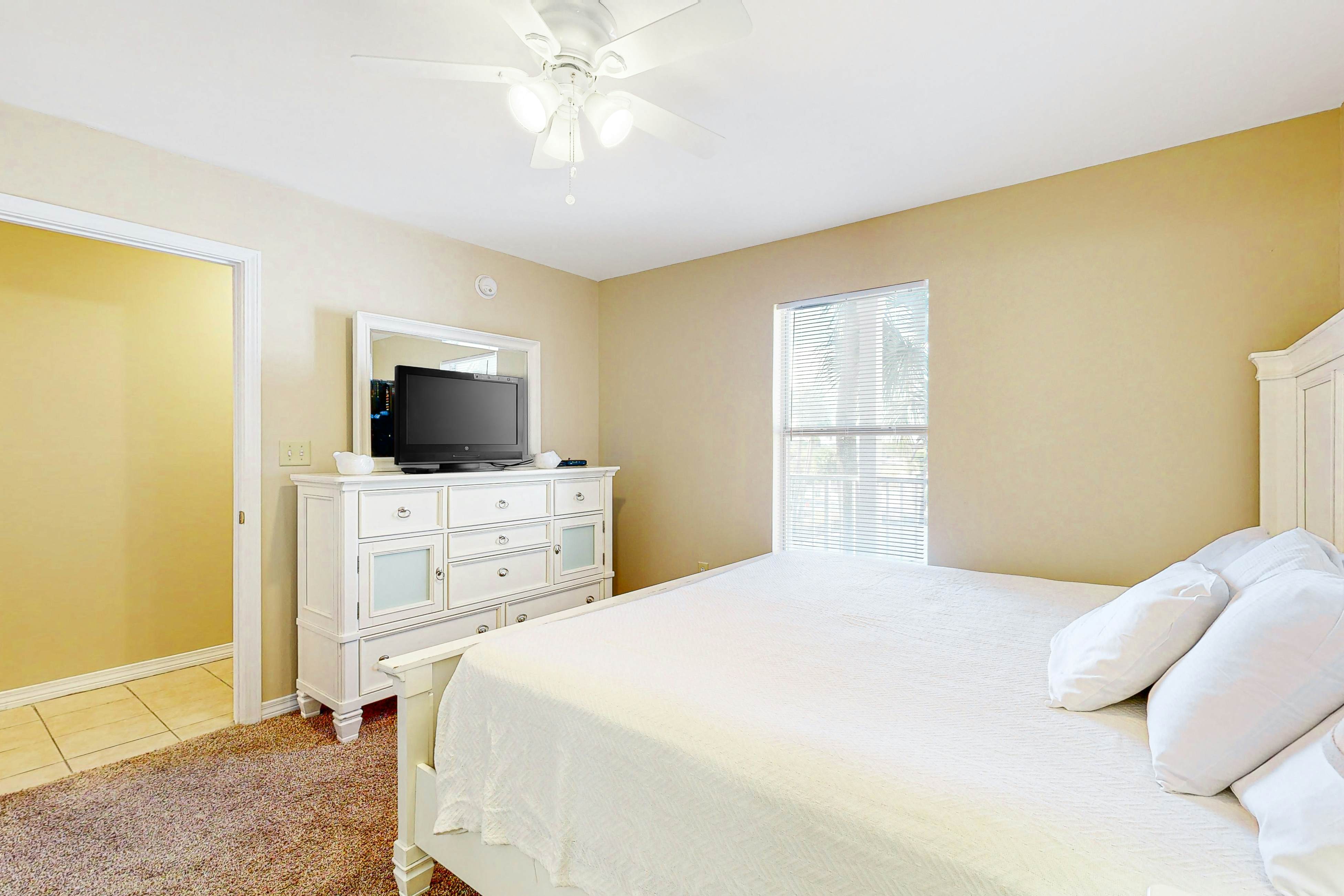 Grand Caribbean #211 EAST