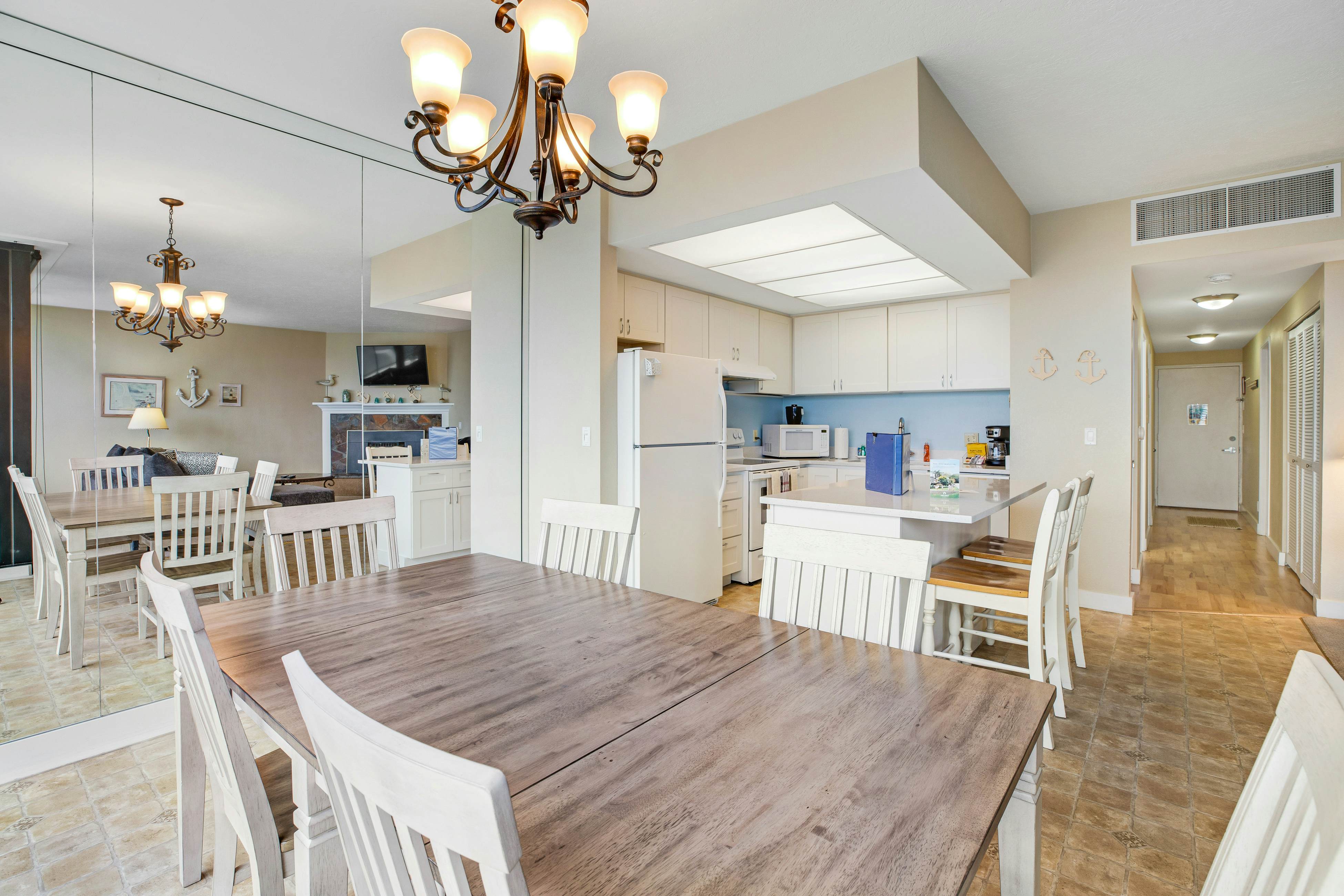 Sand & Sea The Holladay (418) 2 BD Seaside, OR Vacation Rental Vacasa