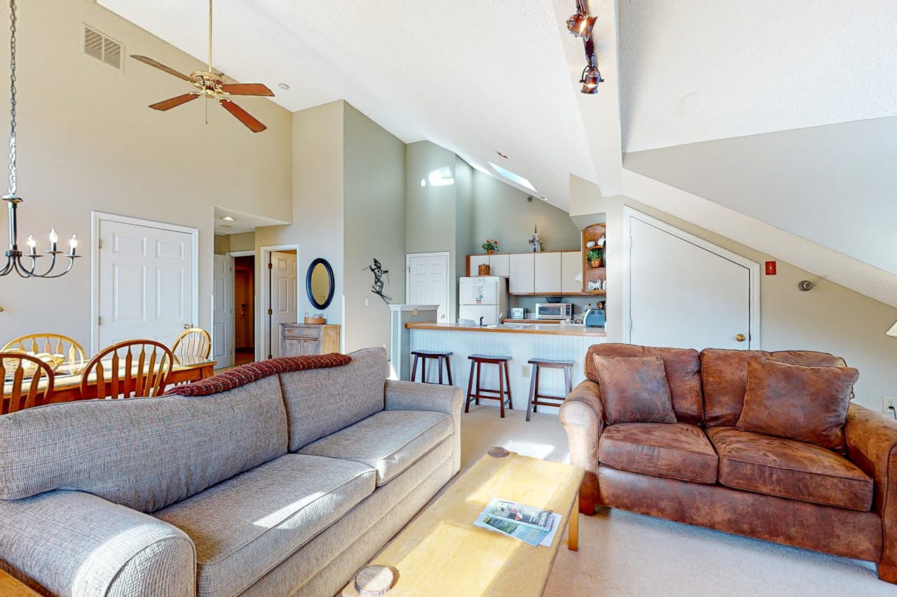 Winterplace K306 2 BD Ludlow, VT Vacation Rental Vacasa