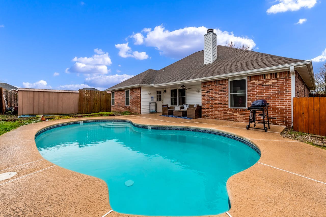 The Betty 4 BD Bentonville, AR Vacation Rental Vacasa