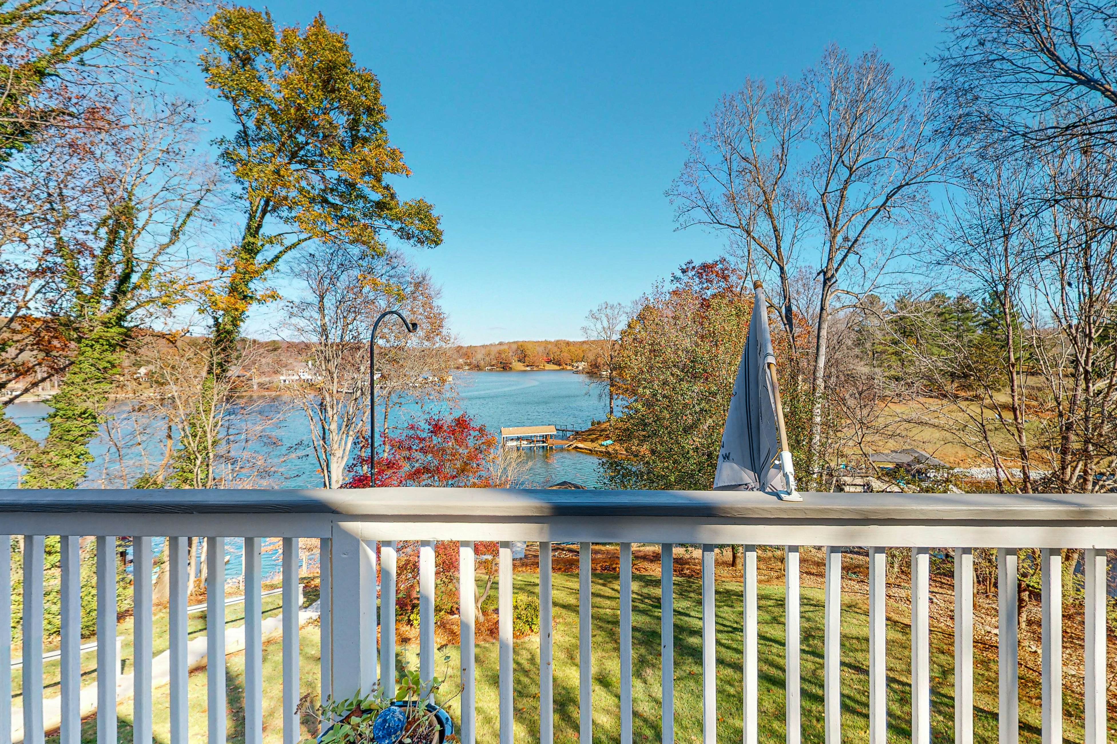 The Lake House on Sunset Point