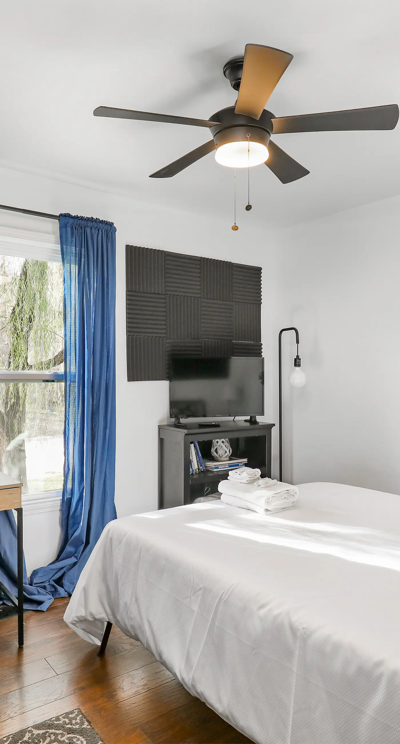 Inglewood Riverfront Retreat