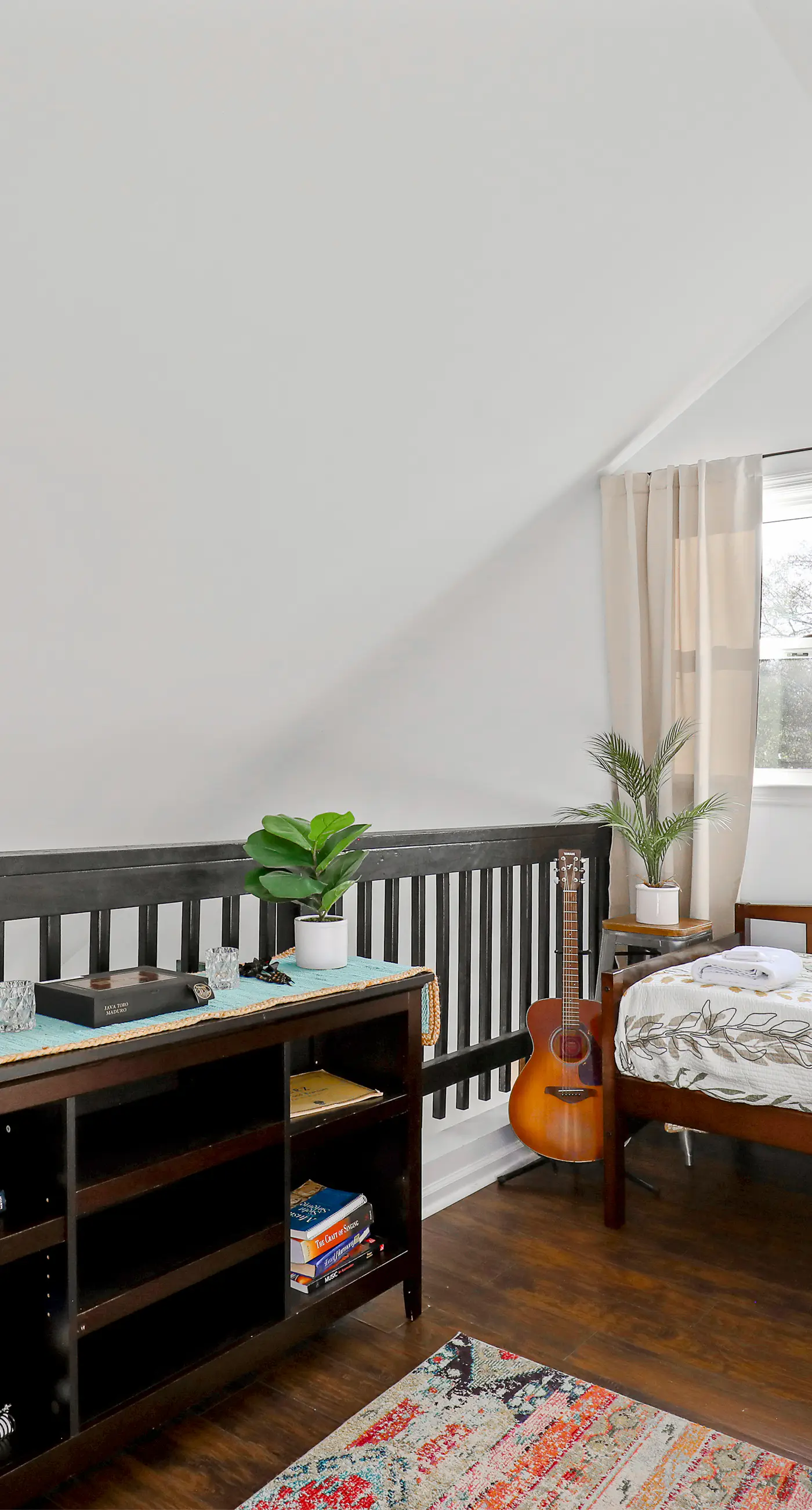 Inglewood Riverfront Retreat