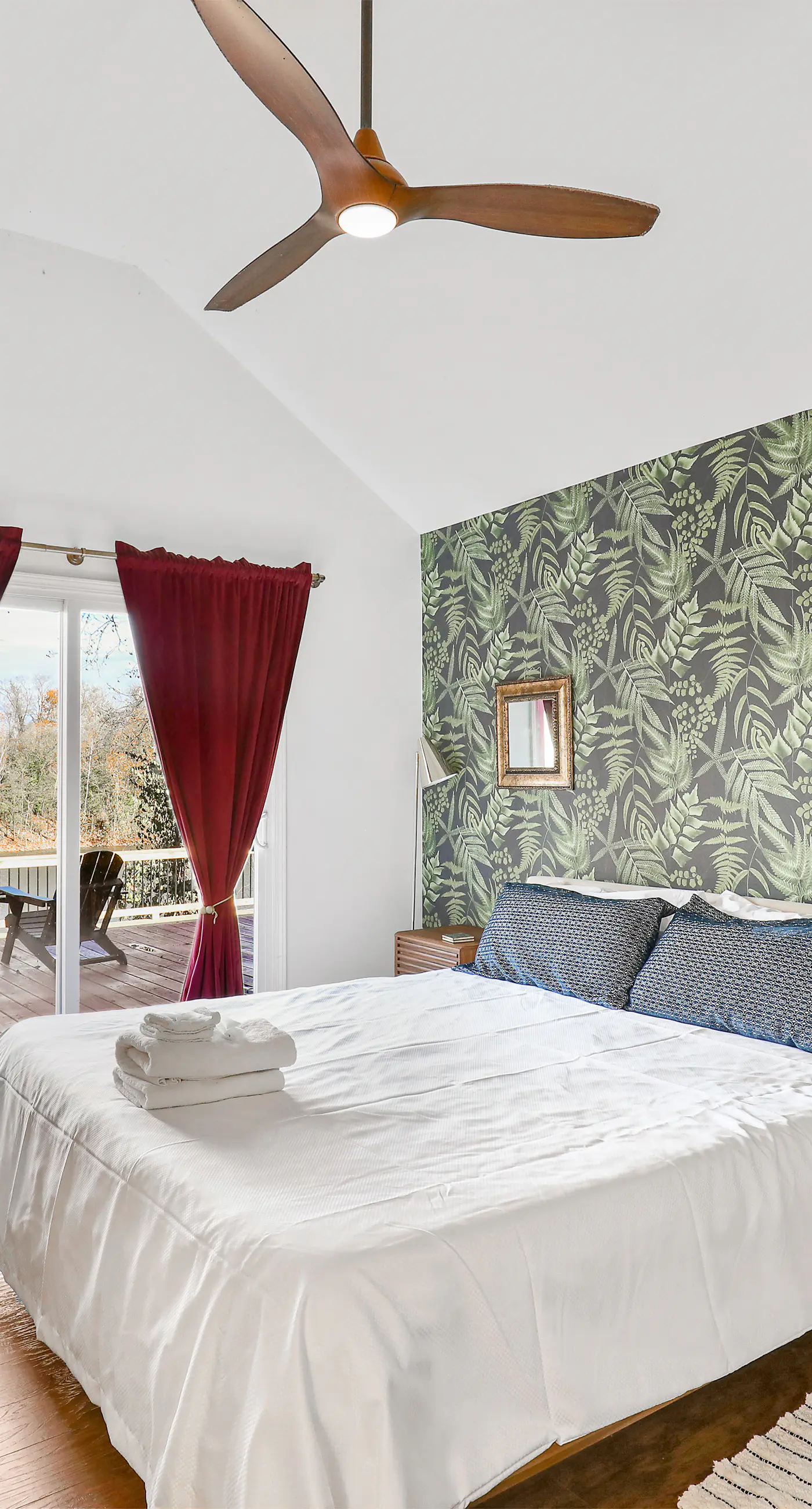 Inglewood Riverfront Retreat