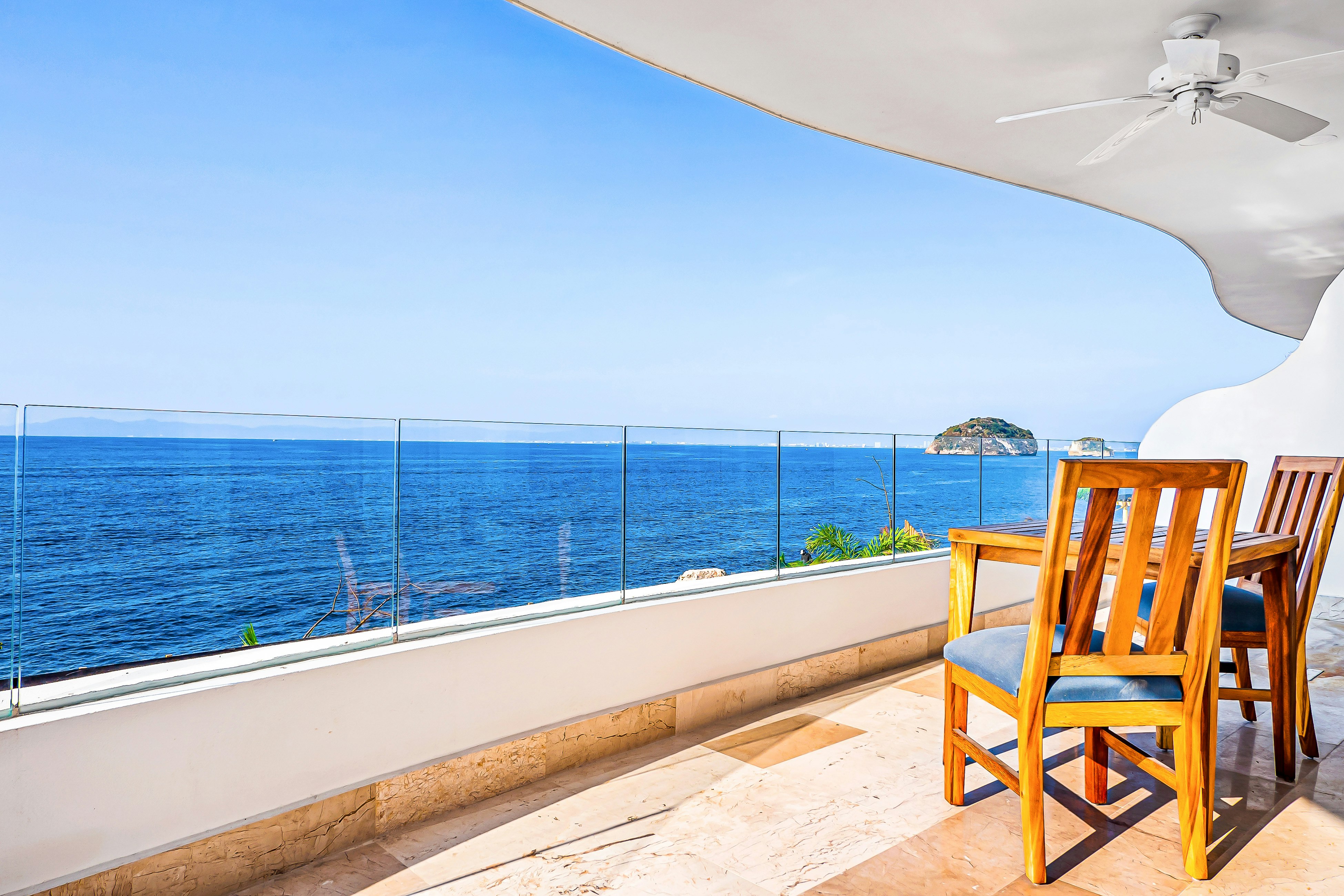 Blue Horizon 204 at Residences