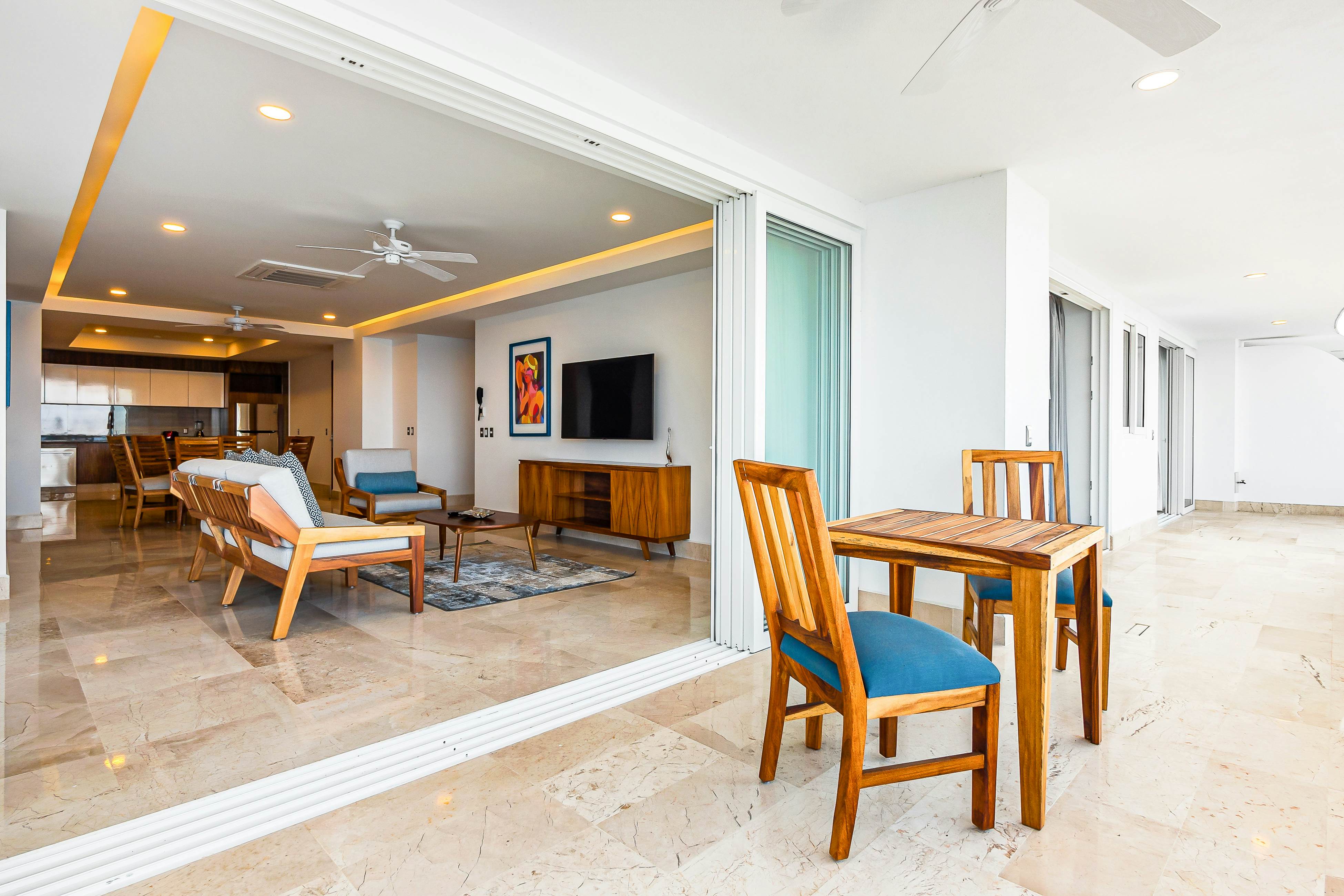 Blue Horizon 301 at Residences