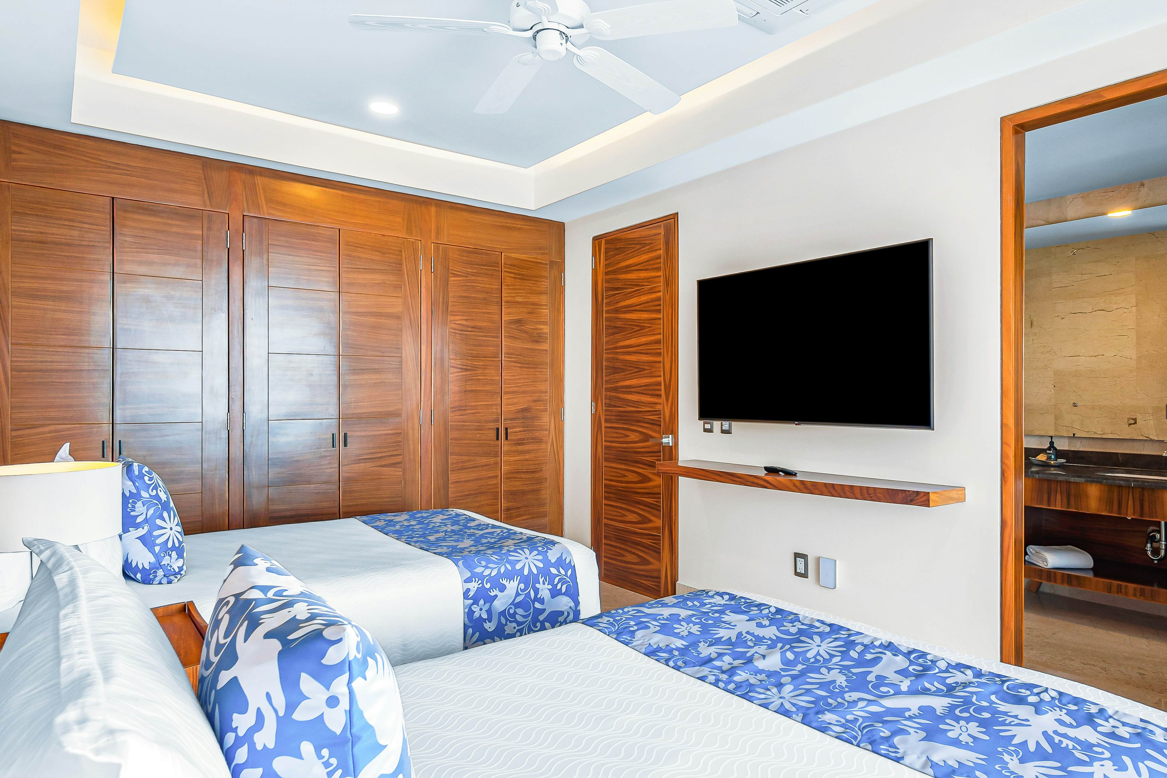 Blue Horizon 301 at Residences