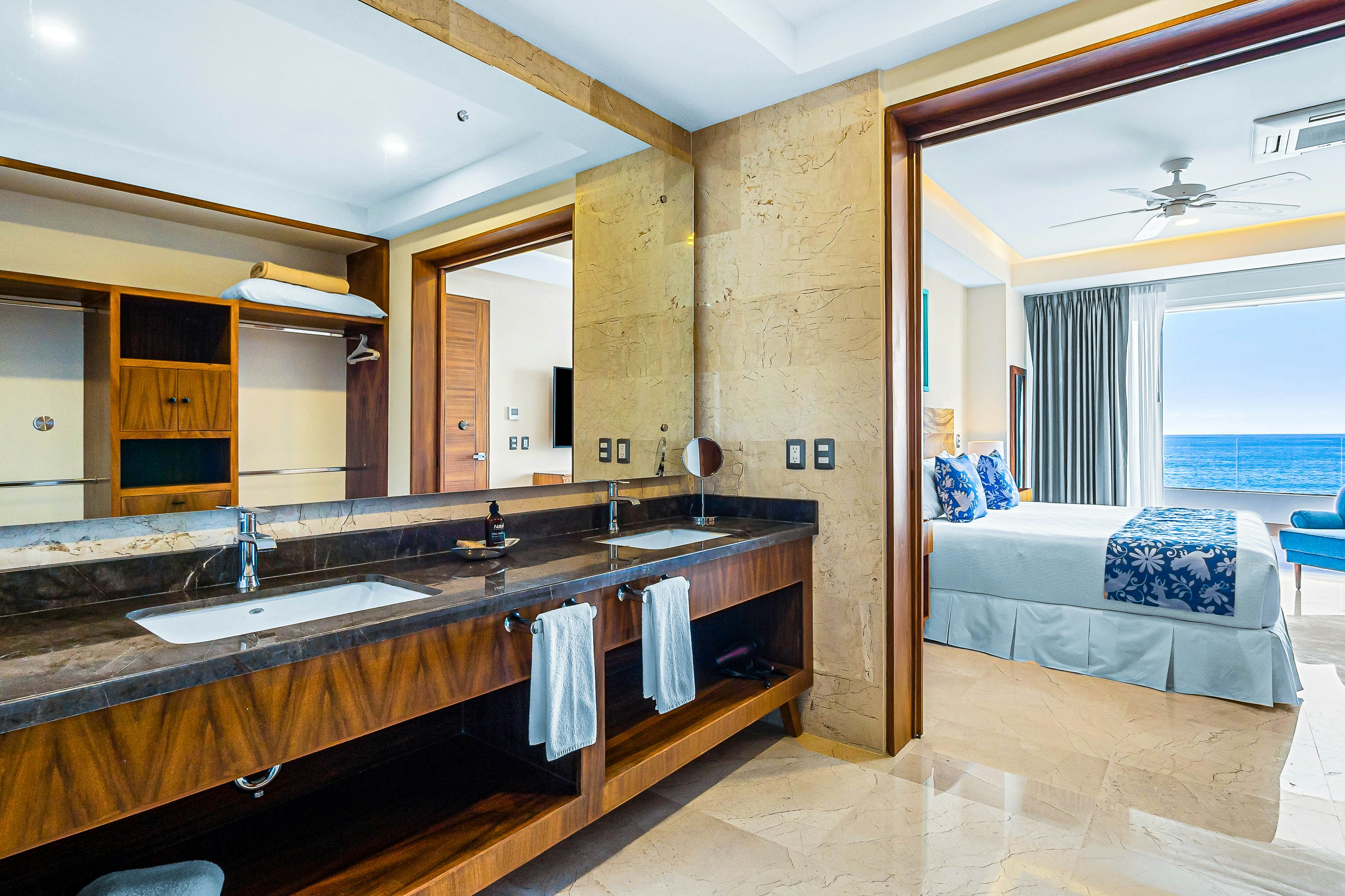 Blue Horizon 301 at Residences