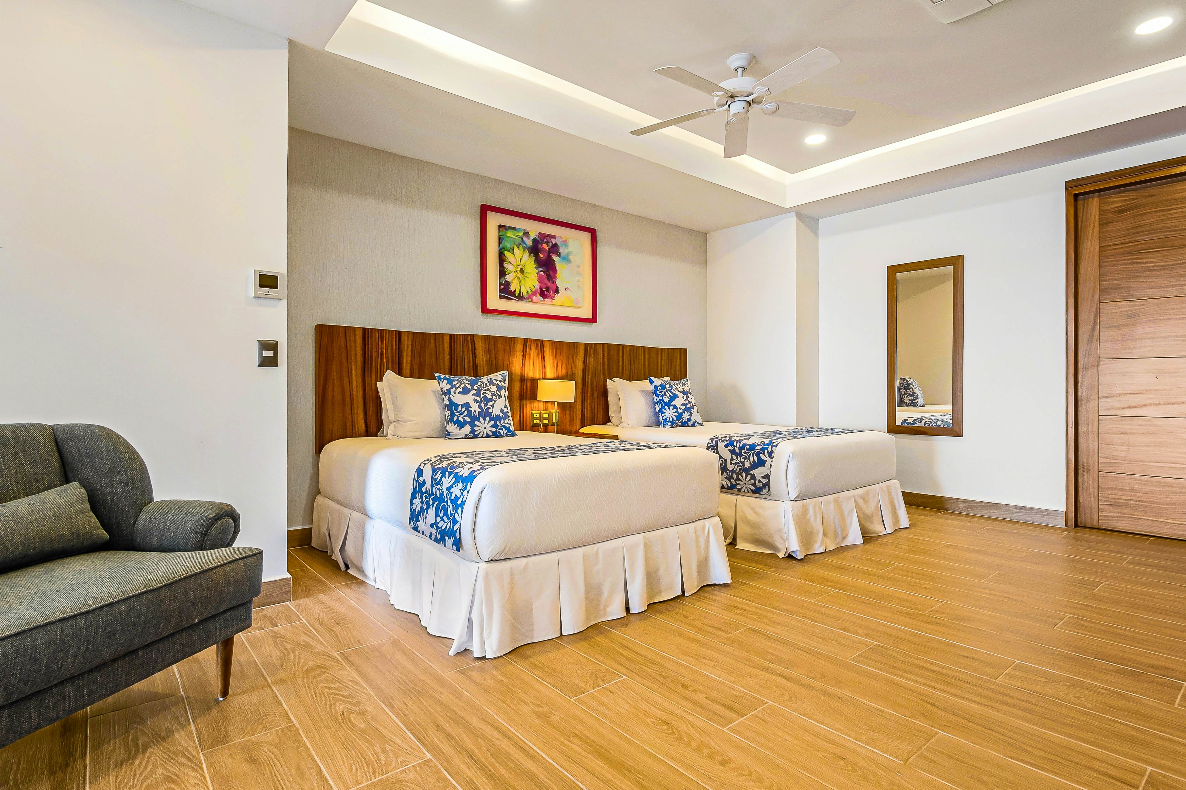 Blue Horizon 401 at Residences