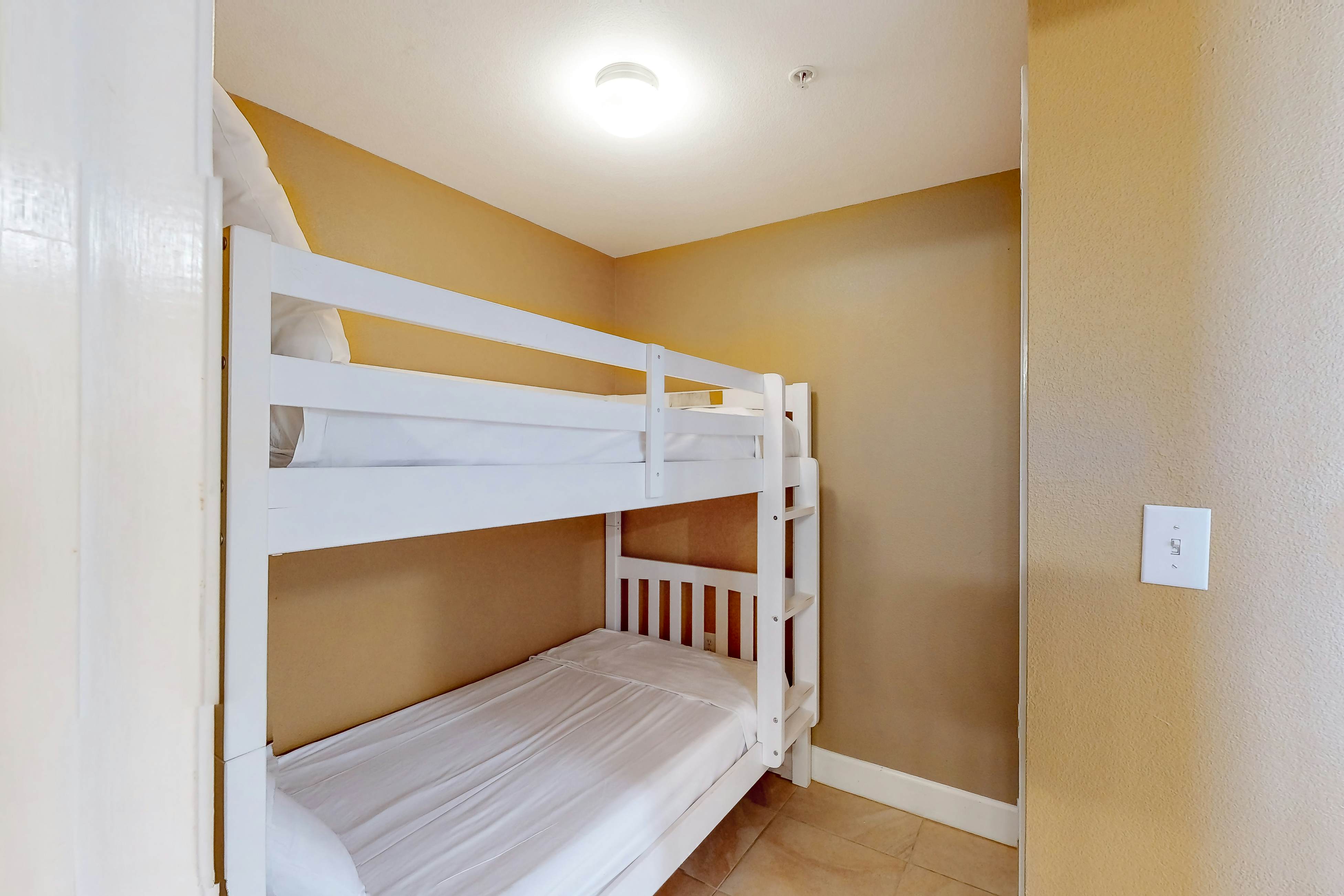 Tidewater Beach Resort 415