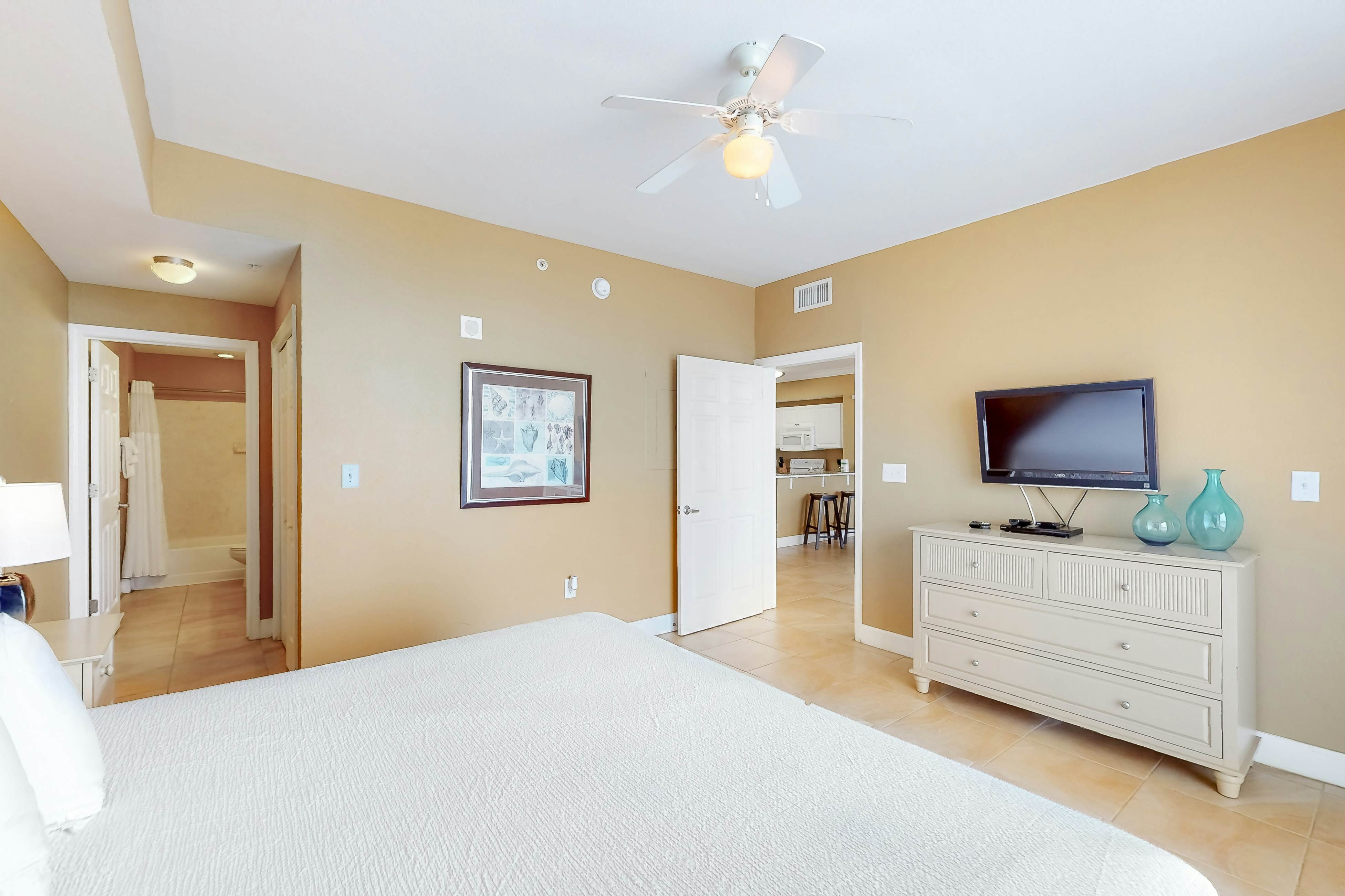 Tidewater Beach Resort 415