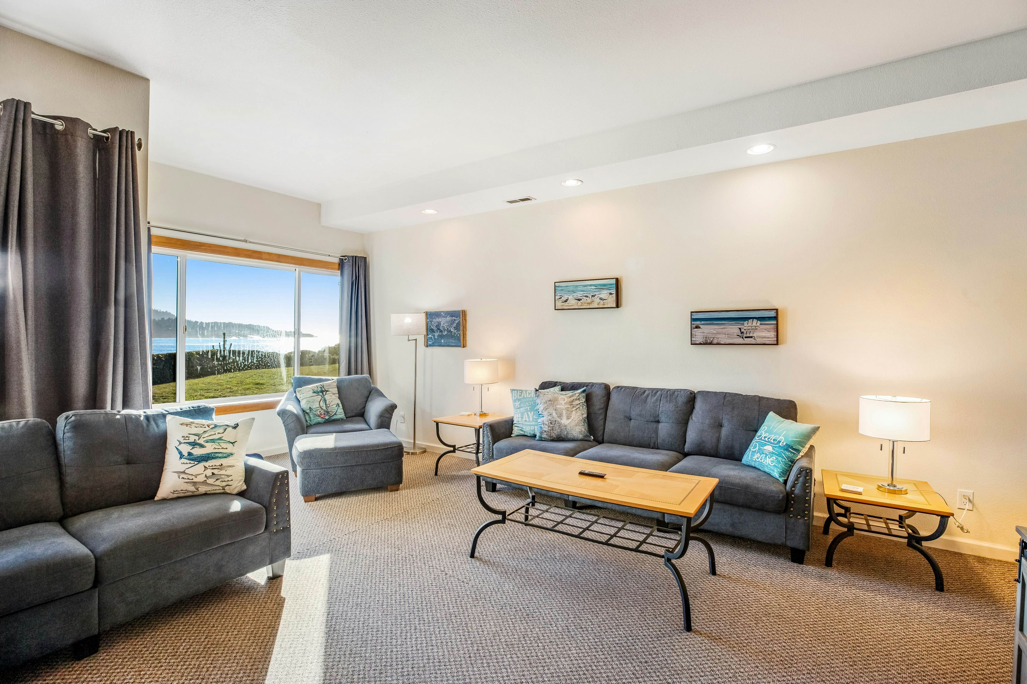 Depoe Bay Vacation Rentals, Beach House Rentals Vacasa