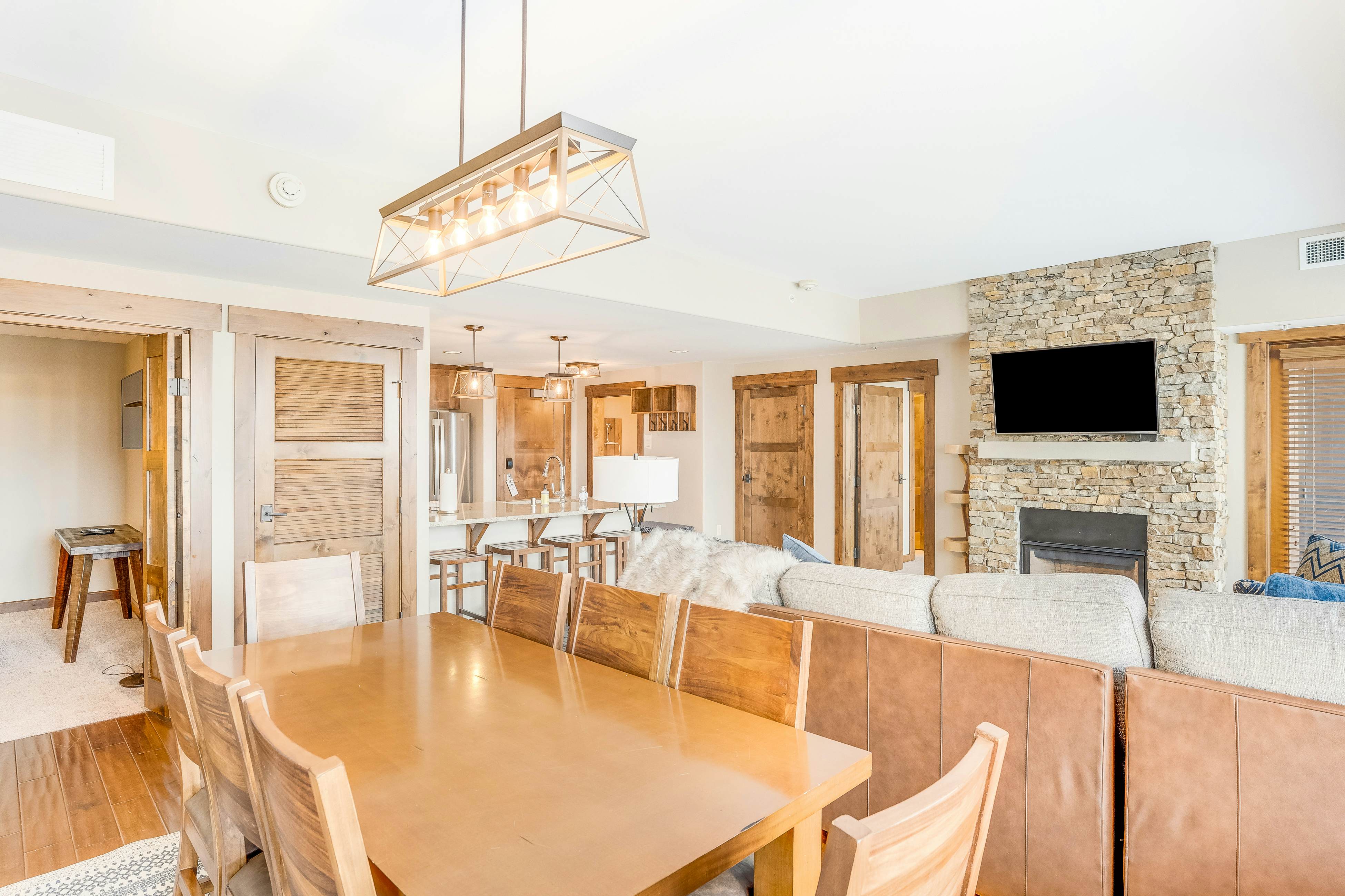 Trailhead Lodge 4118