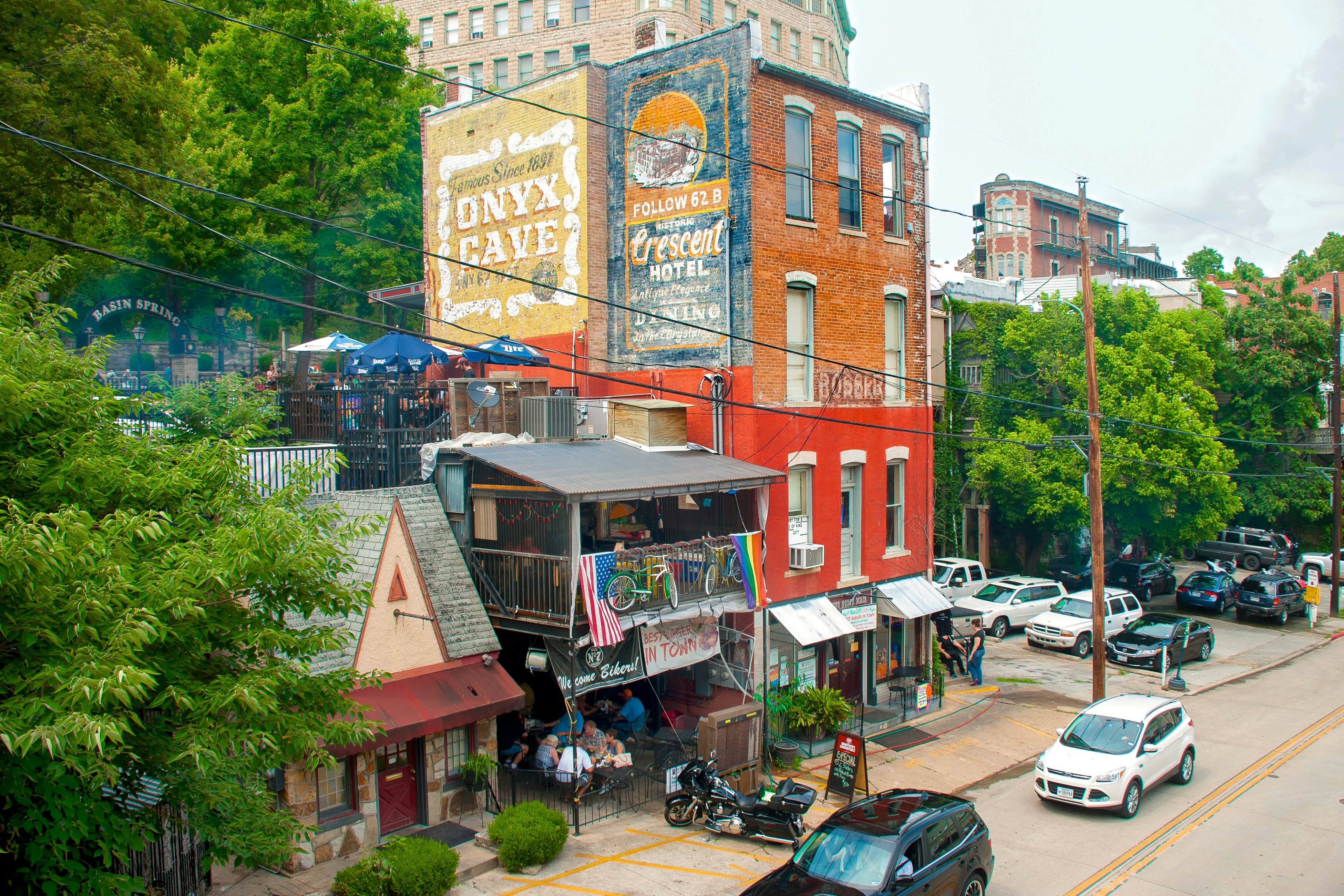 Lake Lucerne - Treehouse Cabin #01