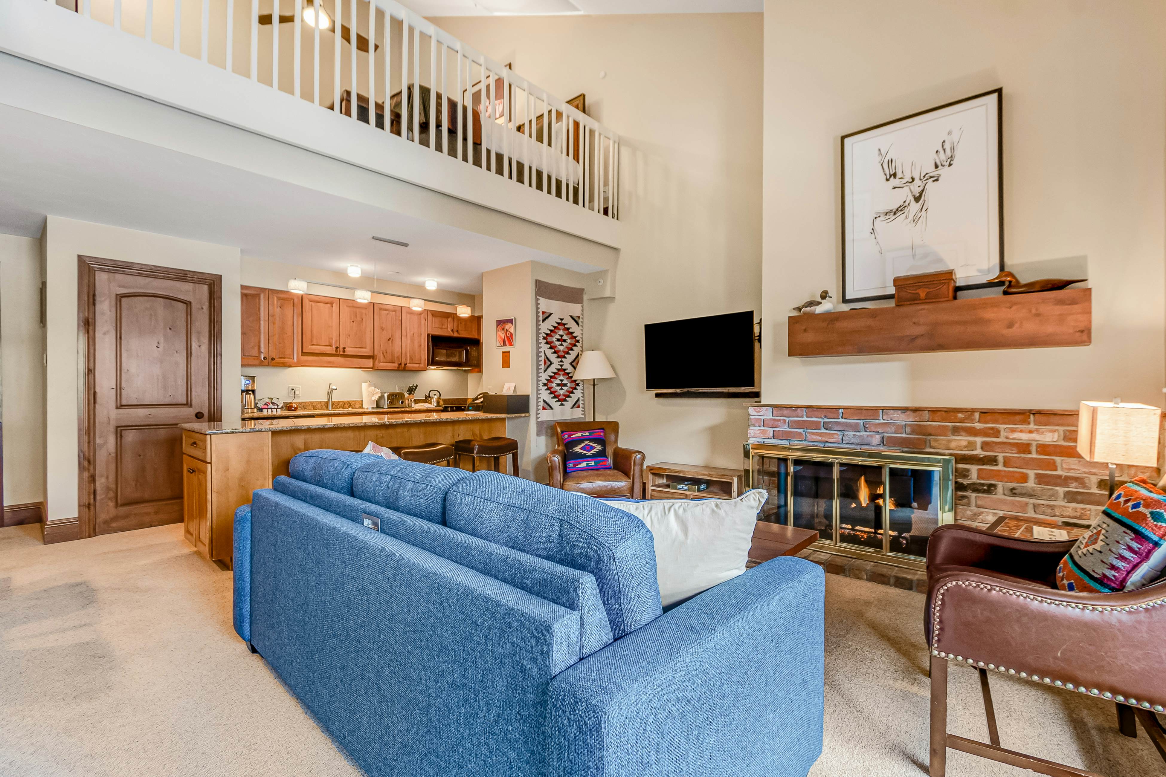 Lion Square Lodge South 562