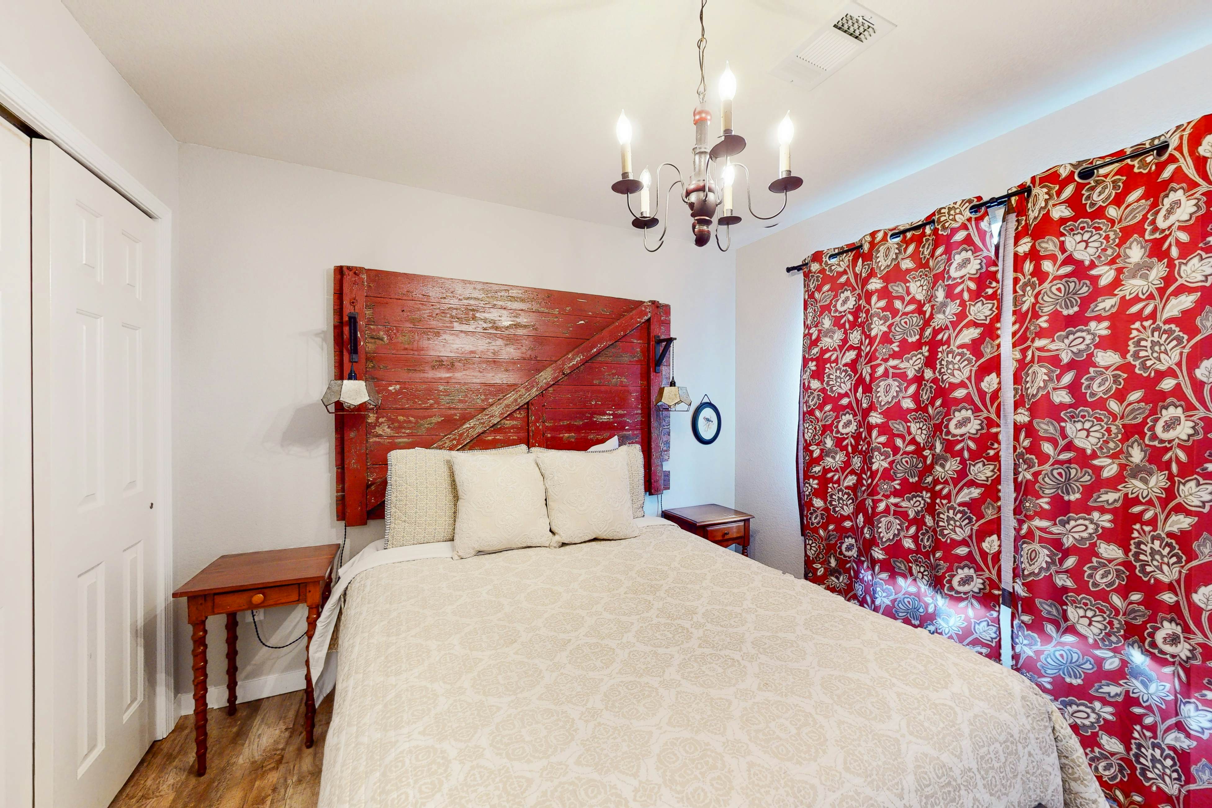 The Farmhouse at Fall Creek