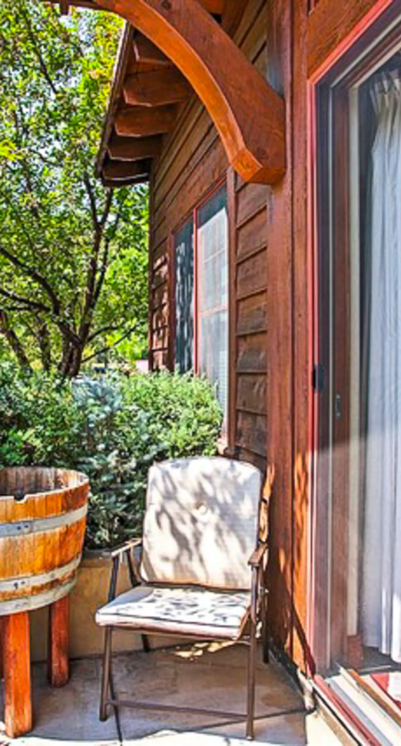 Avon Brookside Escape