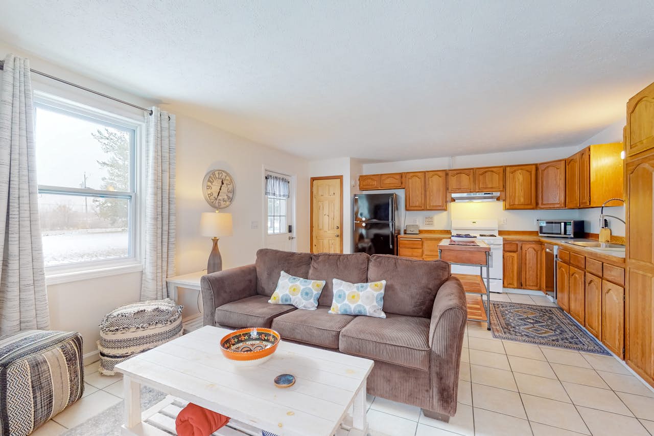 Italy Hill Estate 2 BD Branchport, NY Vacation Rental Vacasa