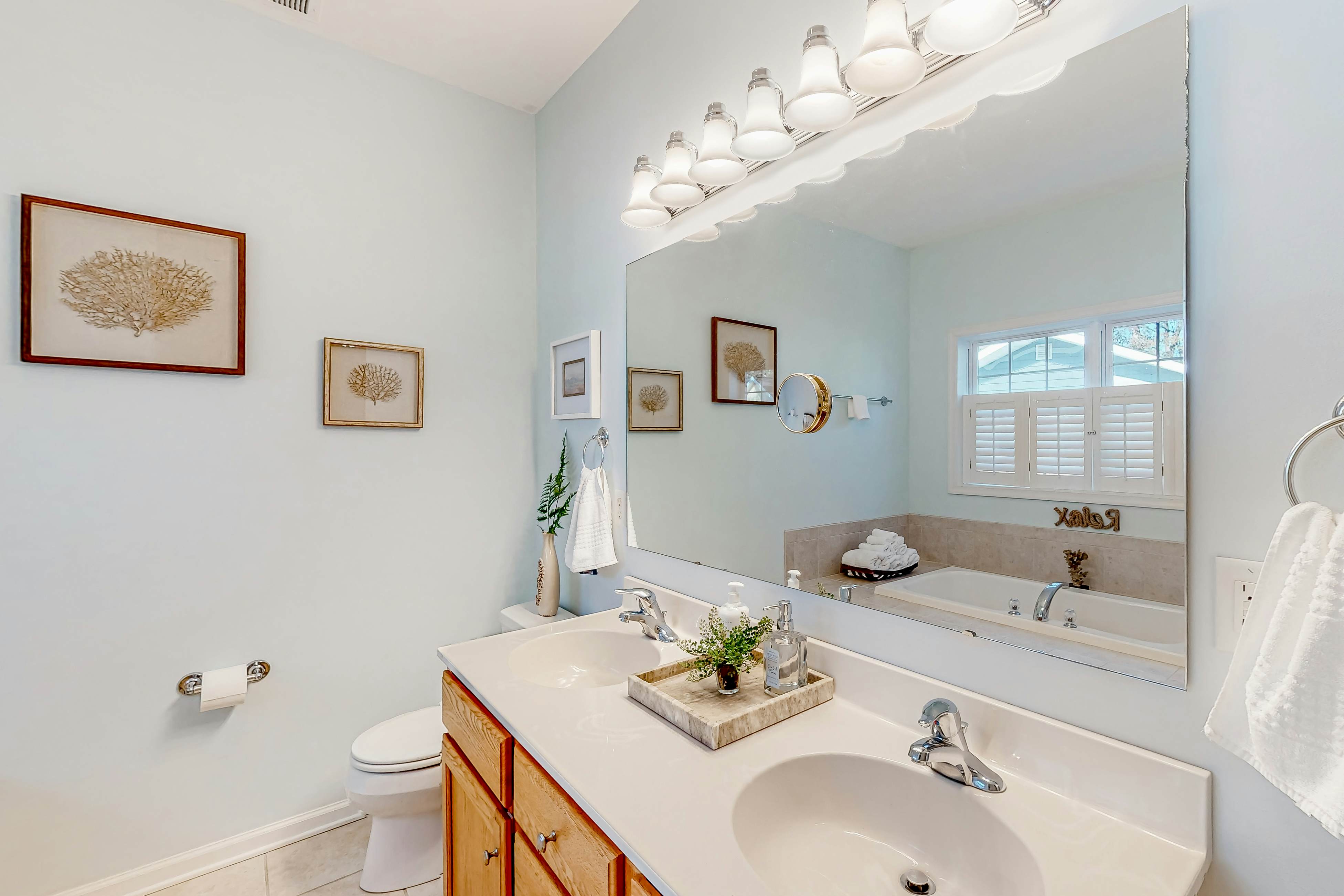 Breezewood 139 Whisperwood Ln 4 BD Rehoboth Beach, DE Vacation