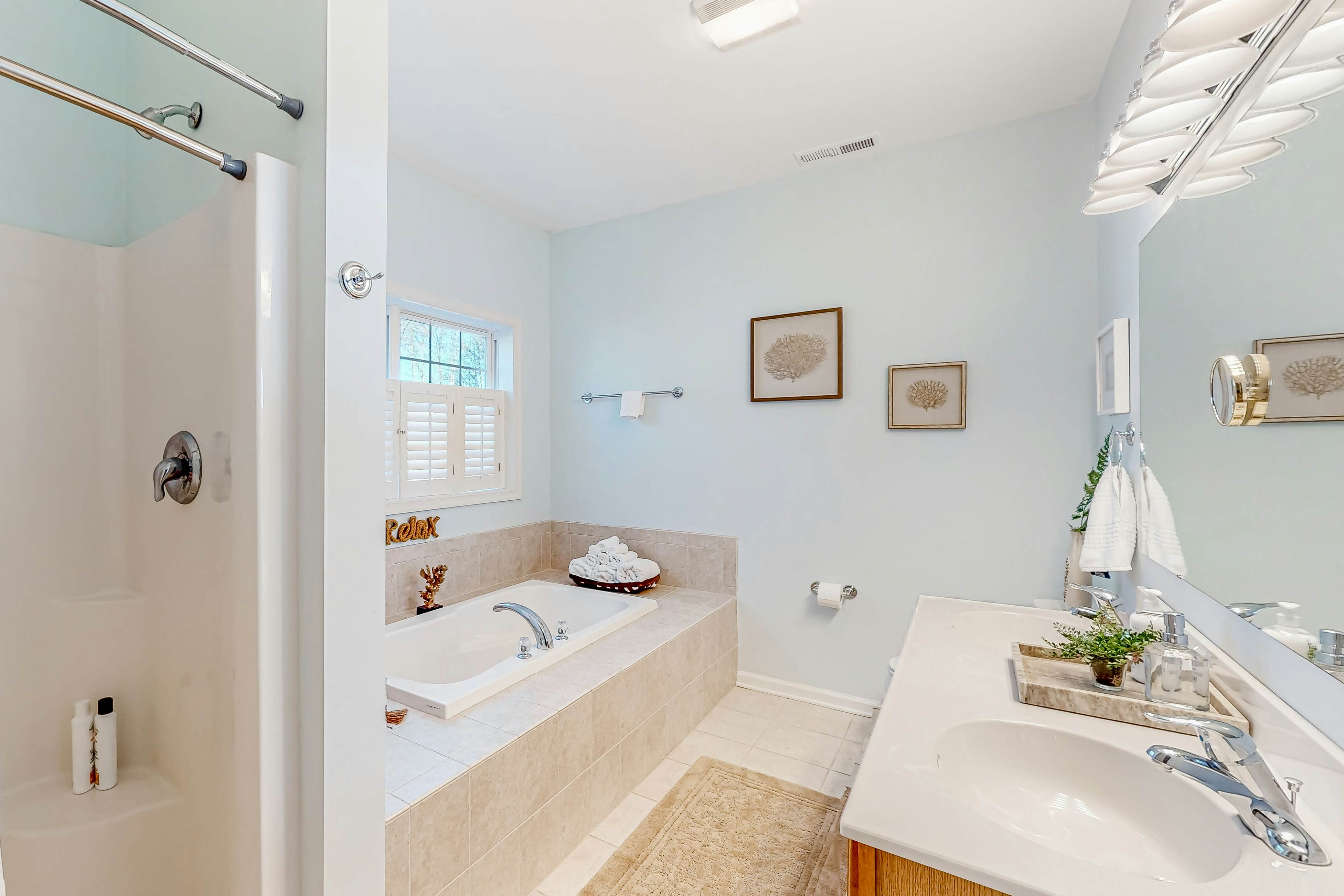 Breezewood - 139 Whisperwood Ln