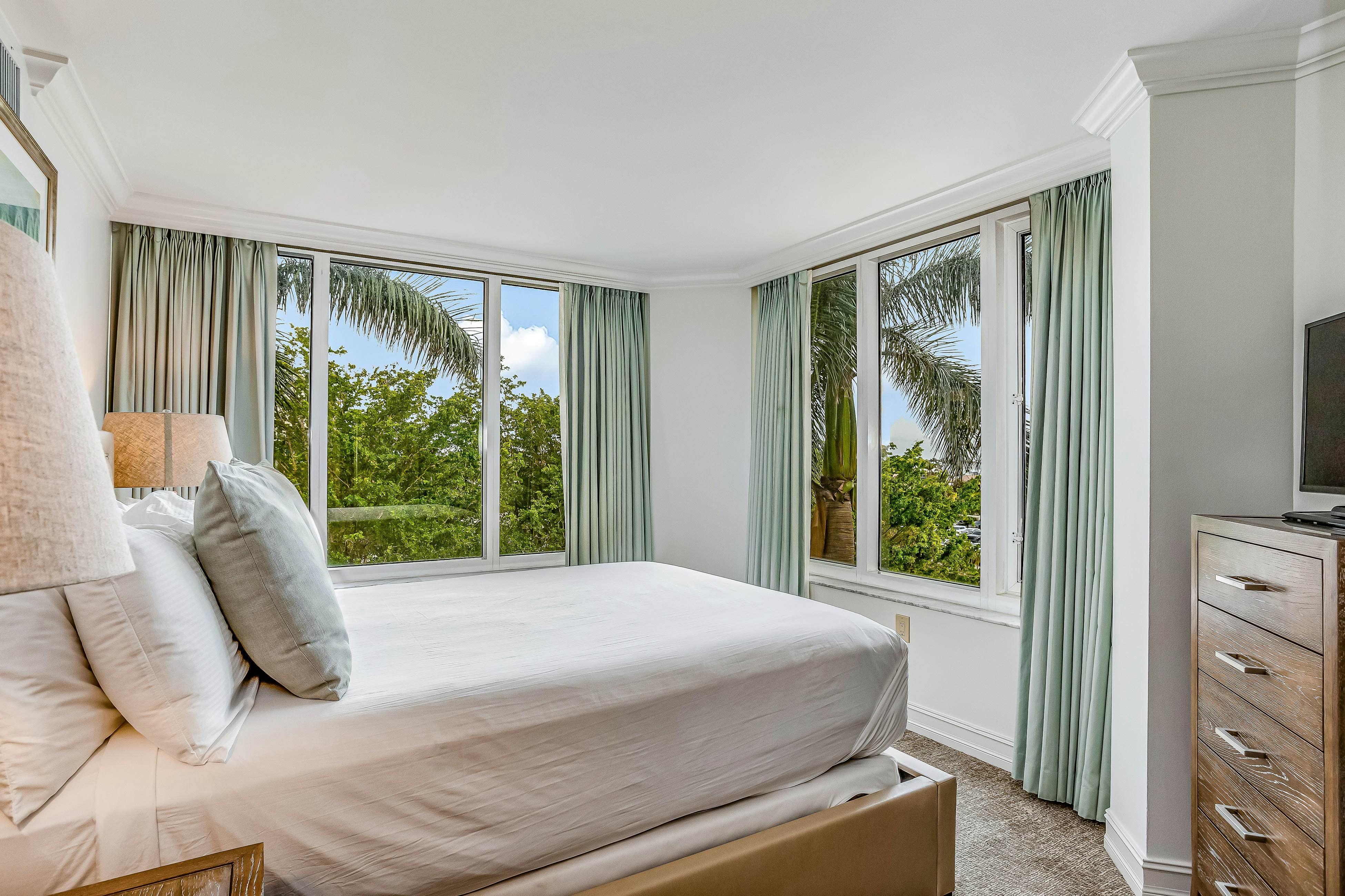 Marco Beach Ocean Resort Condominiums #614