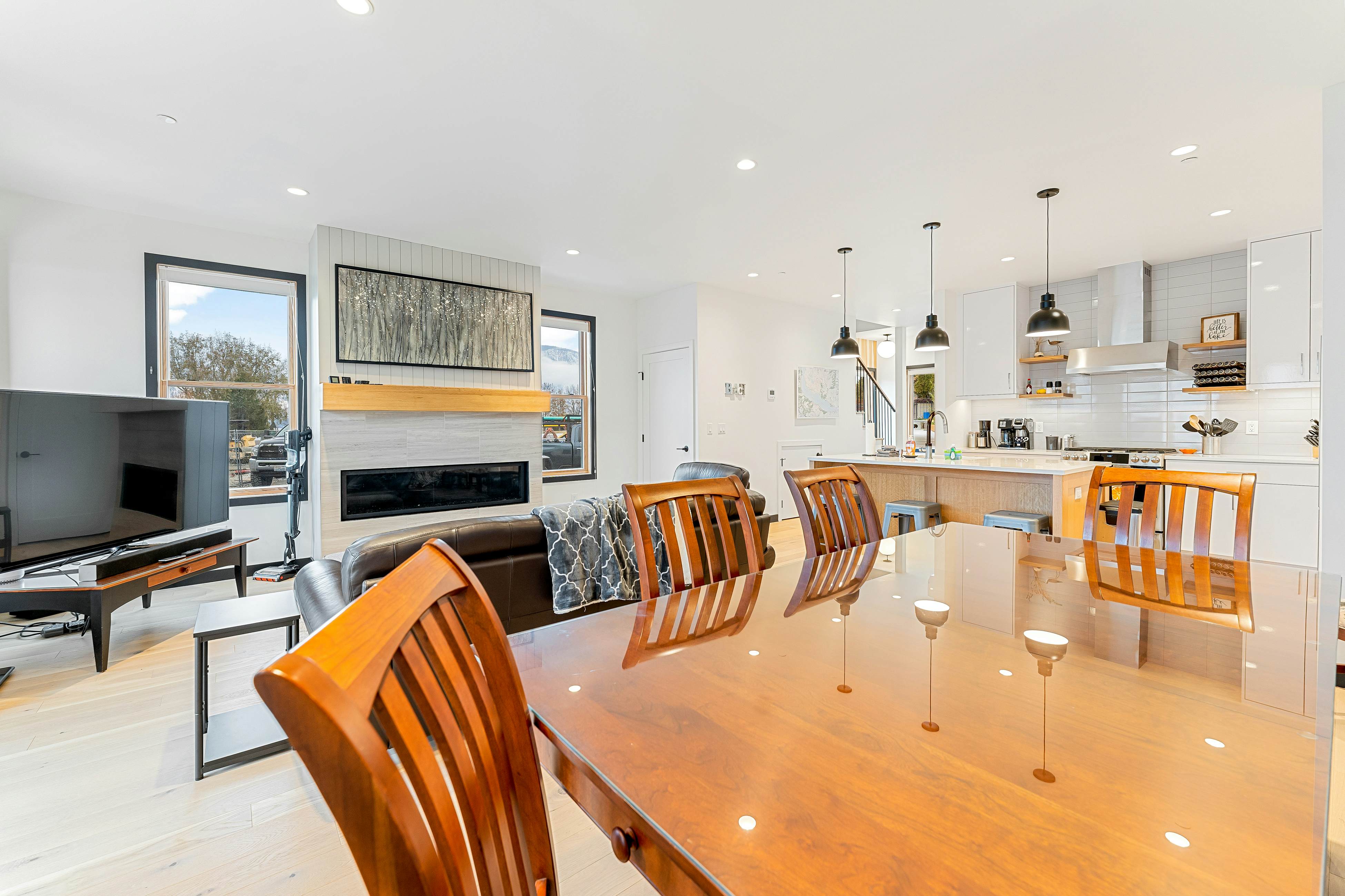 Ponderosa Court, Unit 2A