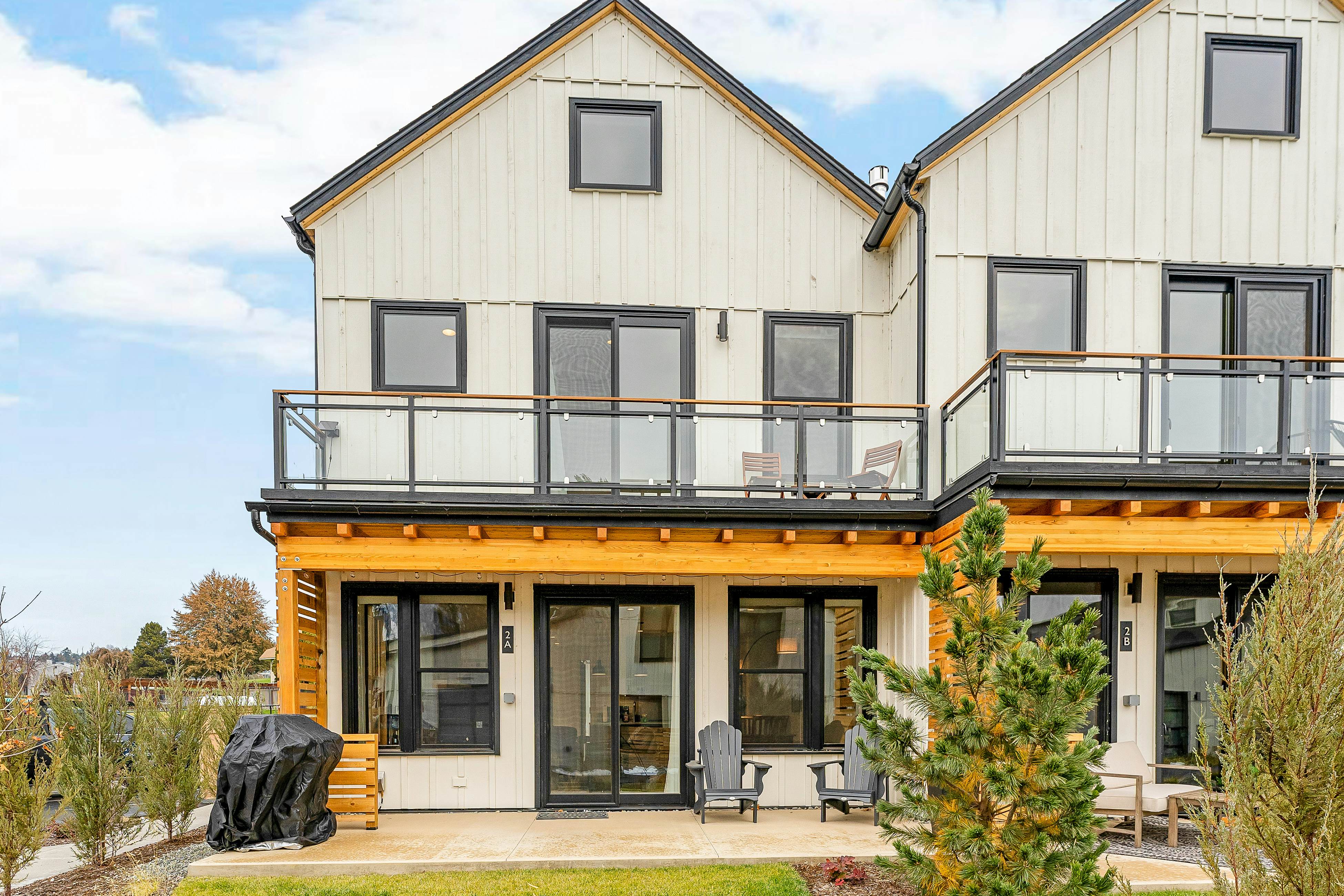 Ponderosa Court, Unit 2A